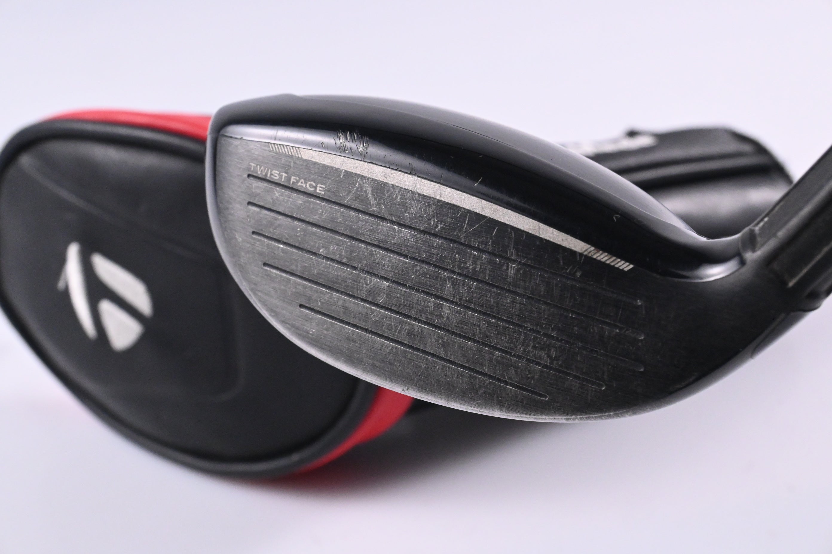 Taylormade Stealth #3 Hybrid / 19 Degree / Stiff Flex Ventus Red 7 Shaft