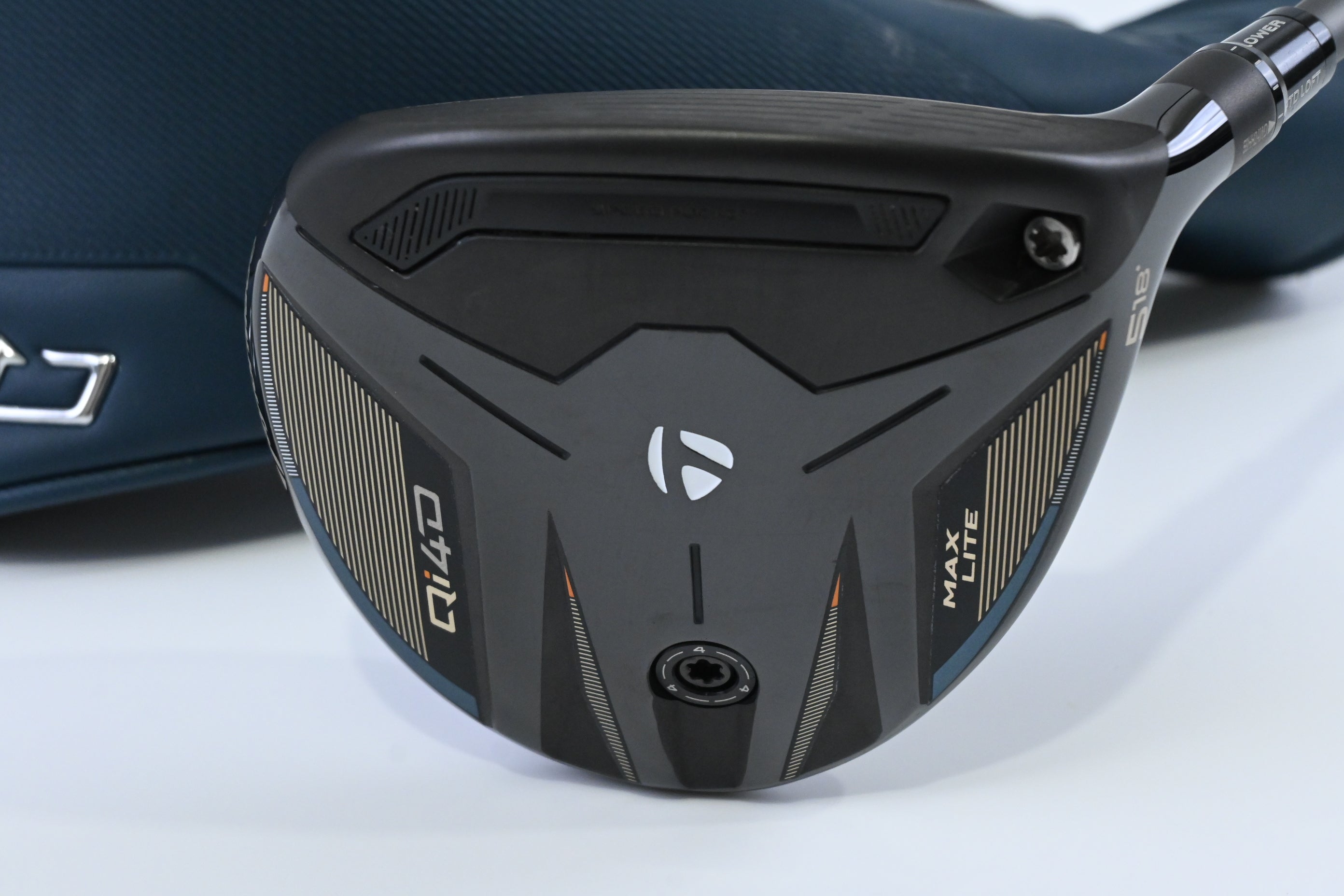 Taylormade Qi4D Max Lite #5 Wood / 18 Degree / Senior Flex Reax White 45 Shaft