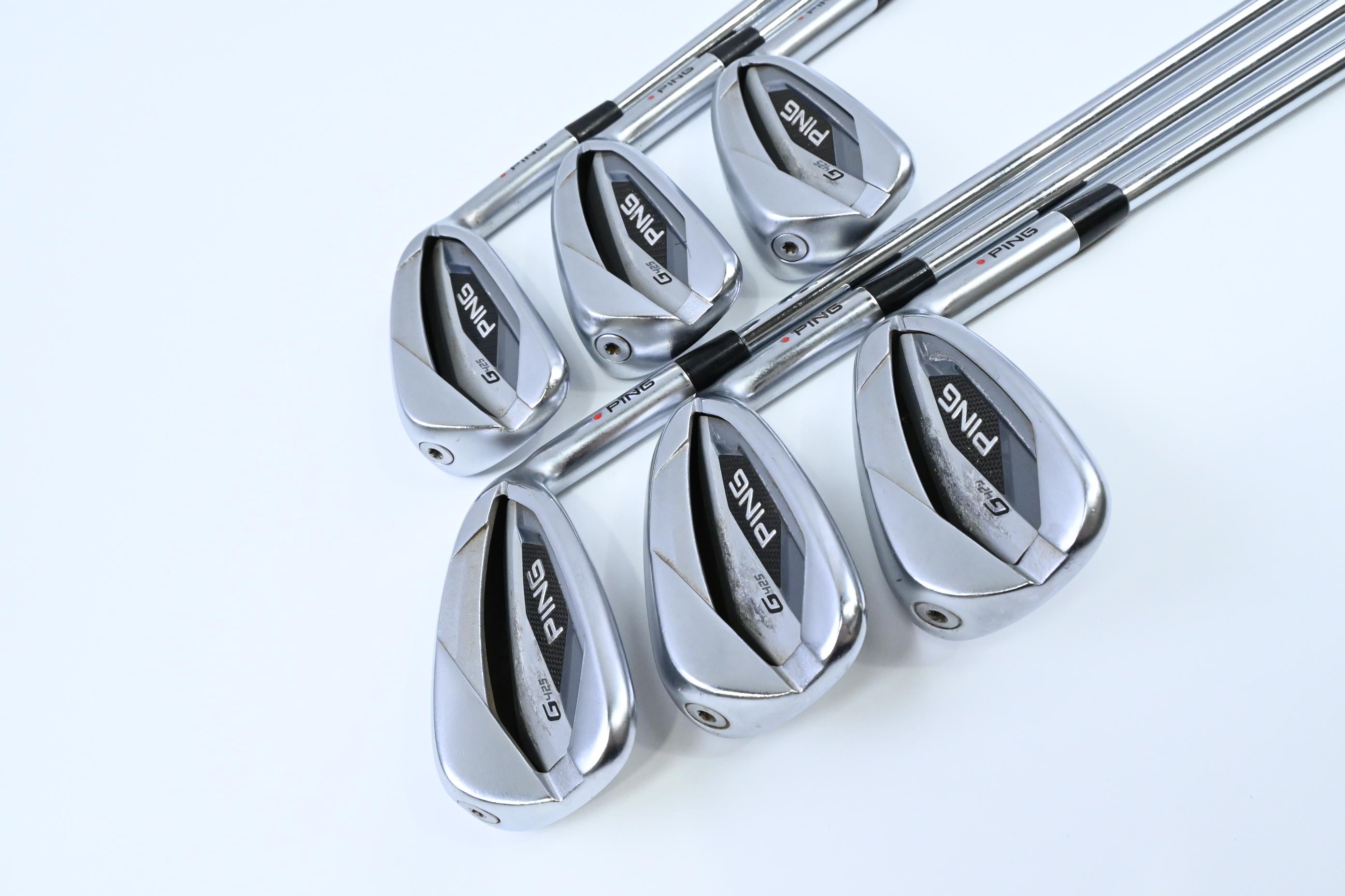Ping G425 Irons / 5-PW / Red Dot / Regular Flex Ping AWT 2.0 Shafts