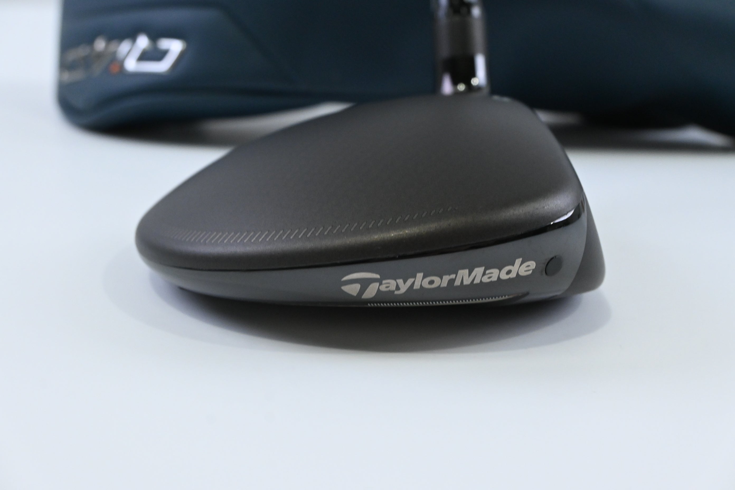 Taylormade Qi4D Max Lite #5 Wood / 18 Degree / Senior Flex Reax White 45 Shaft