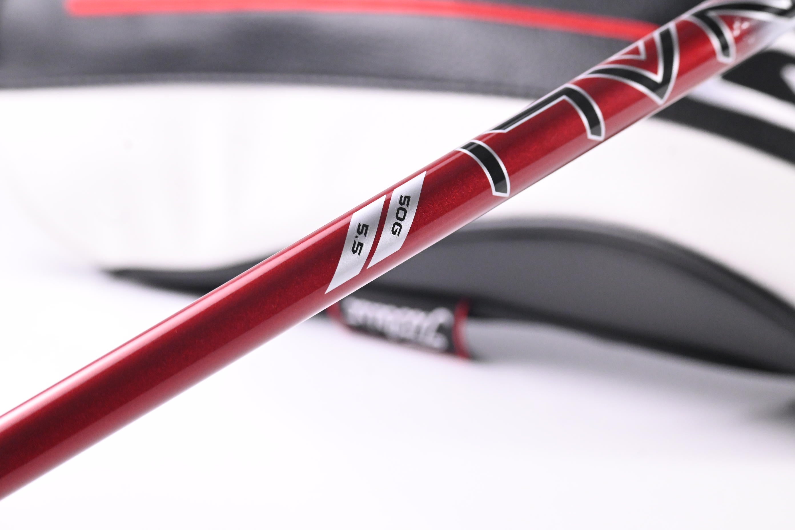 Titleist GT2 Driver / 10 Degree / Regular Flex Denali Red 50 Shaft