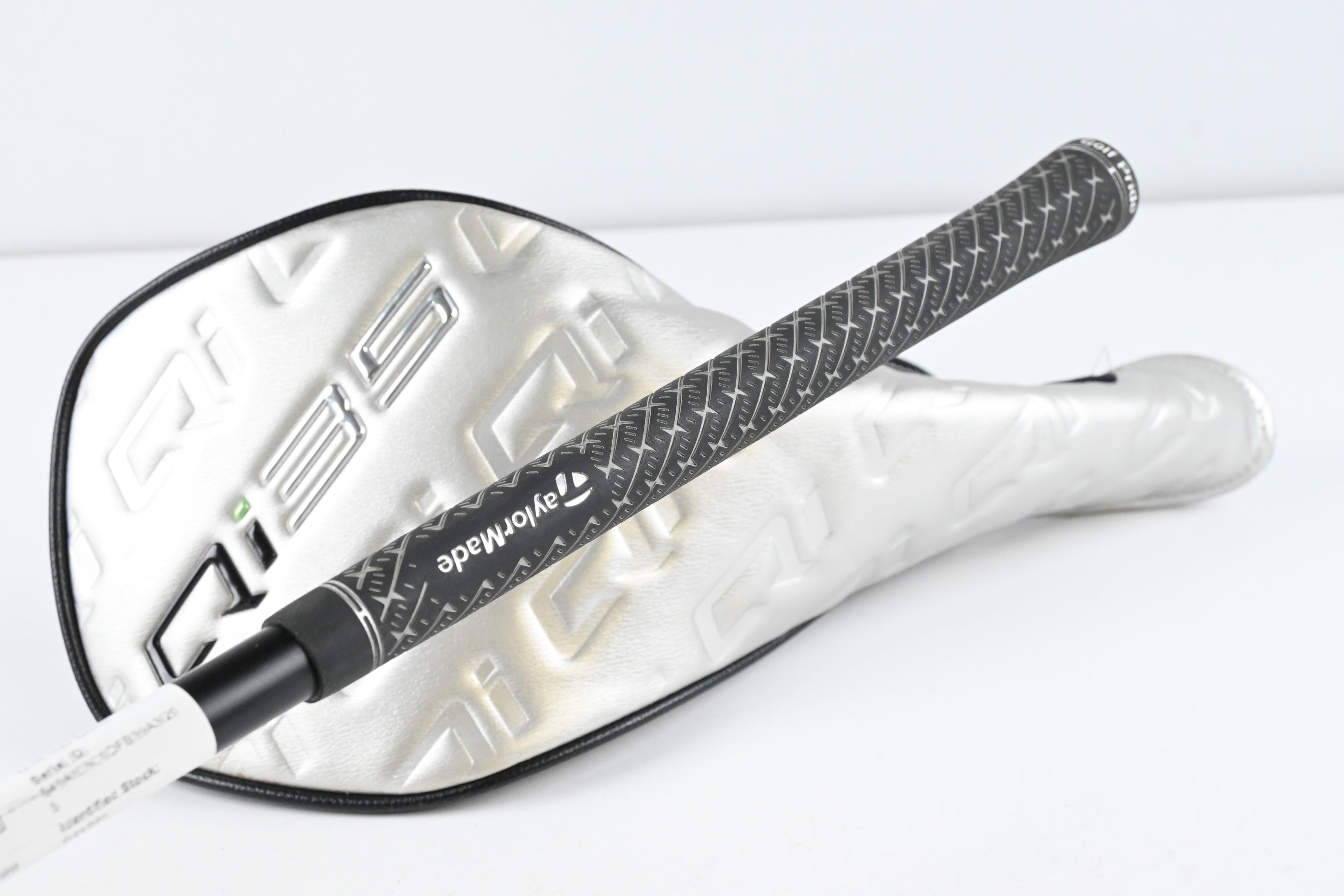 Taylormade Qi35 Max Driver / 10.5 Degree / Regular Flex Airspeeder 50 Shaft