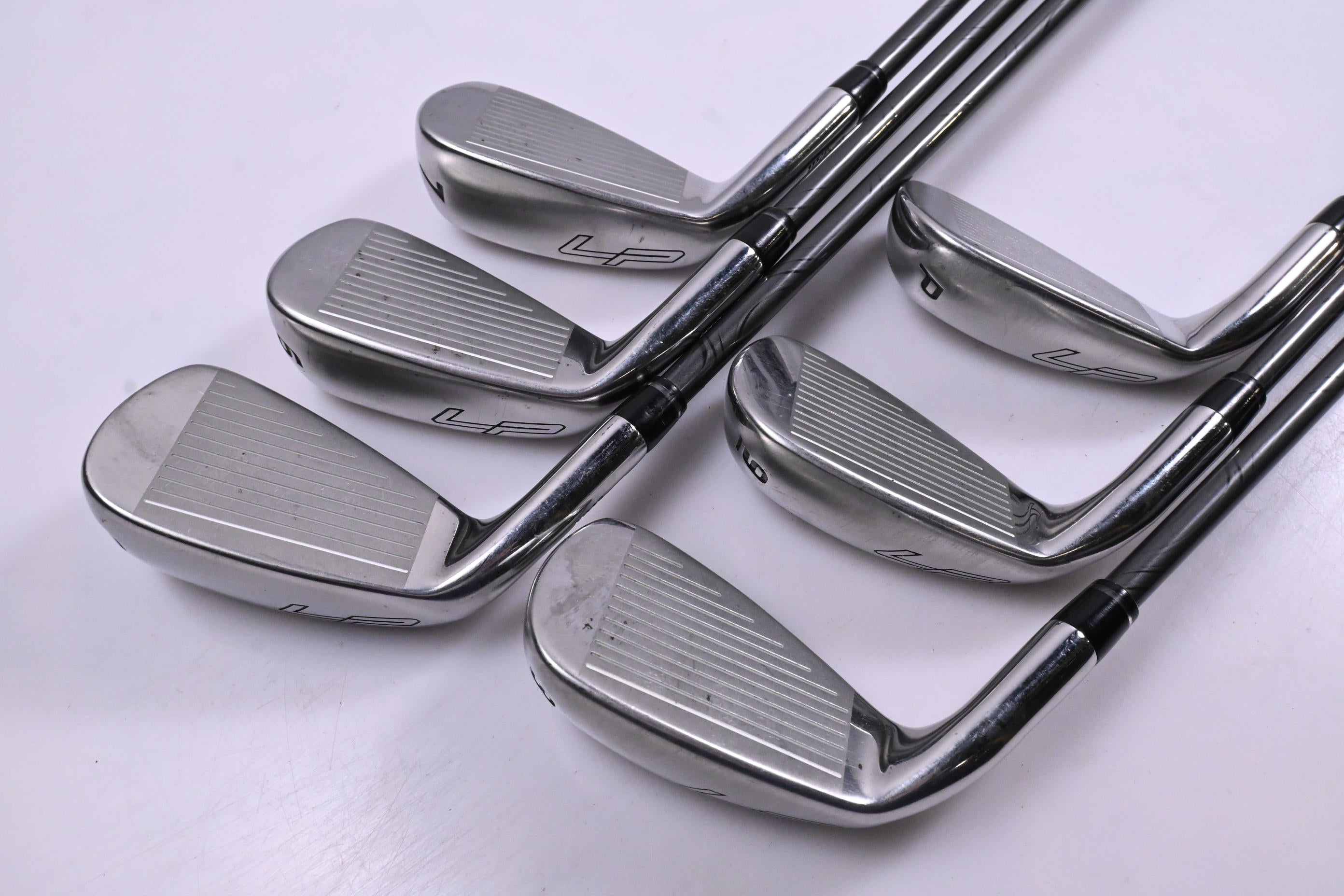 Wilson Launch Pad 2022 Irons / 5-PW / Regular Flex Evenflow 65 Shafts