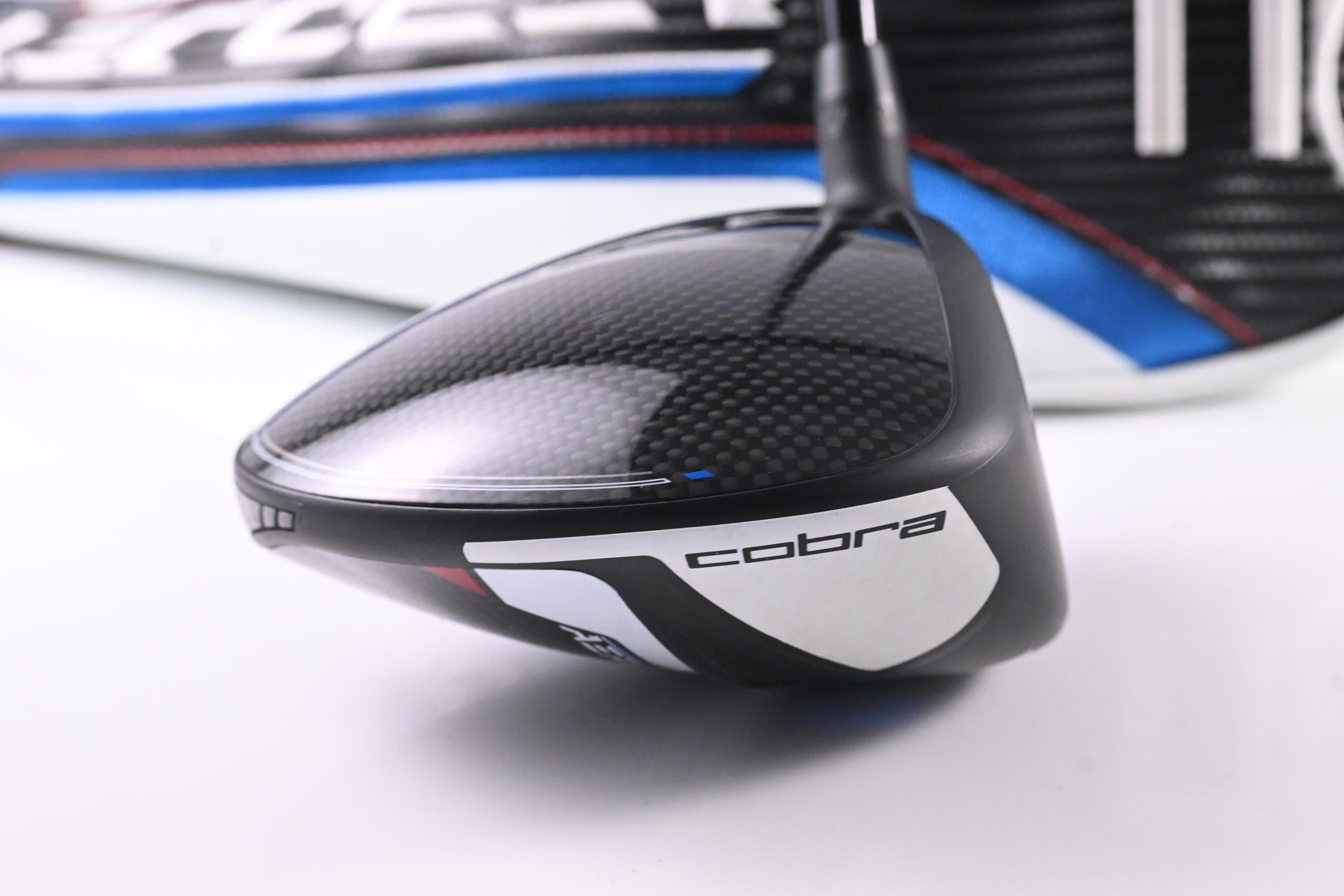 Cobra Aerojet LS Driver / 10.5 Degree / Regular Flex Kai'li Blue 60 Shaft