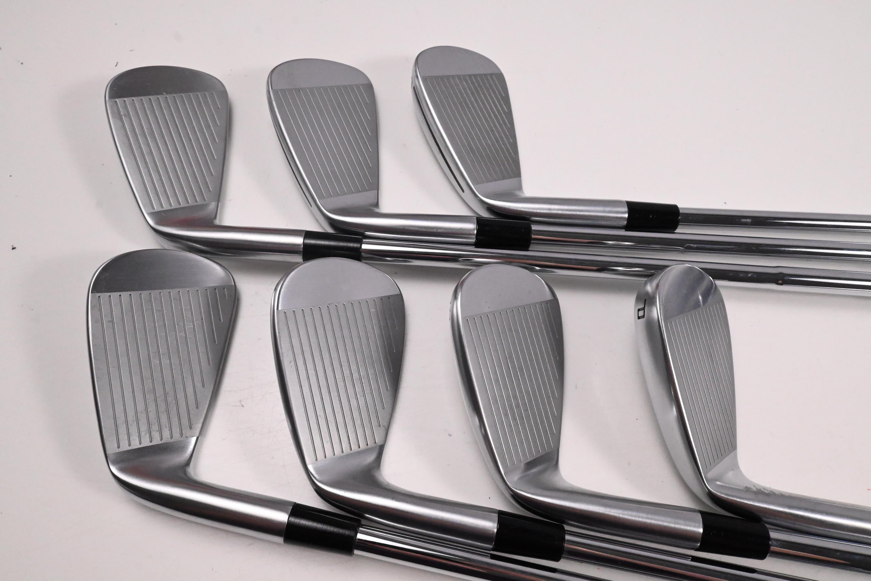 Taylormade P770 2024 Irons / 4-PW / Stiff Flex Dynamic Gold Mid 115 S300 Shafts