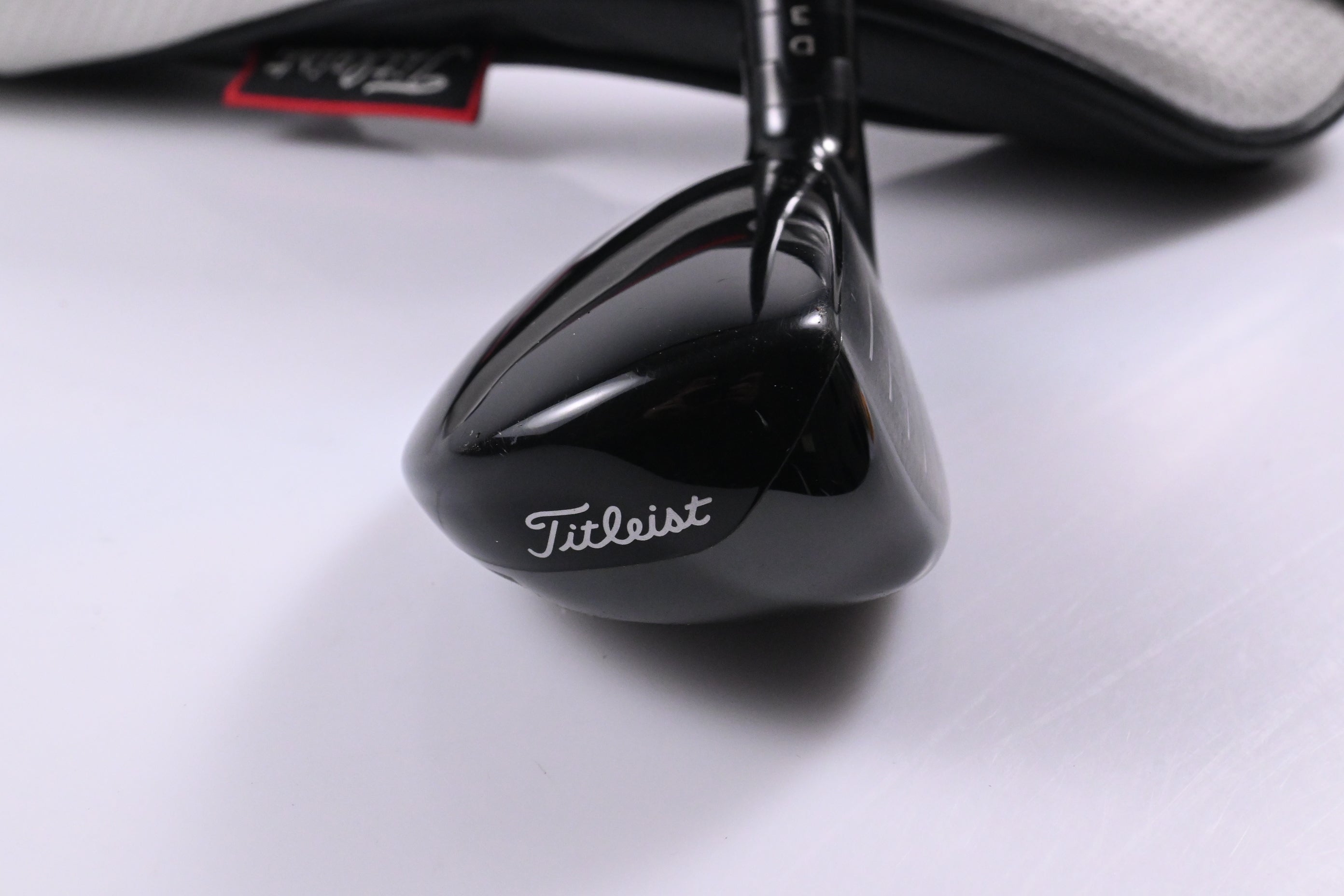Titleist GT3 #3 Hybrid / 19 Degree / Senior Flex Kuro Kage Black 60 Shaft