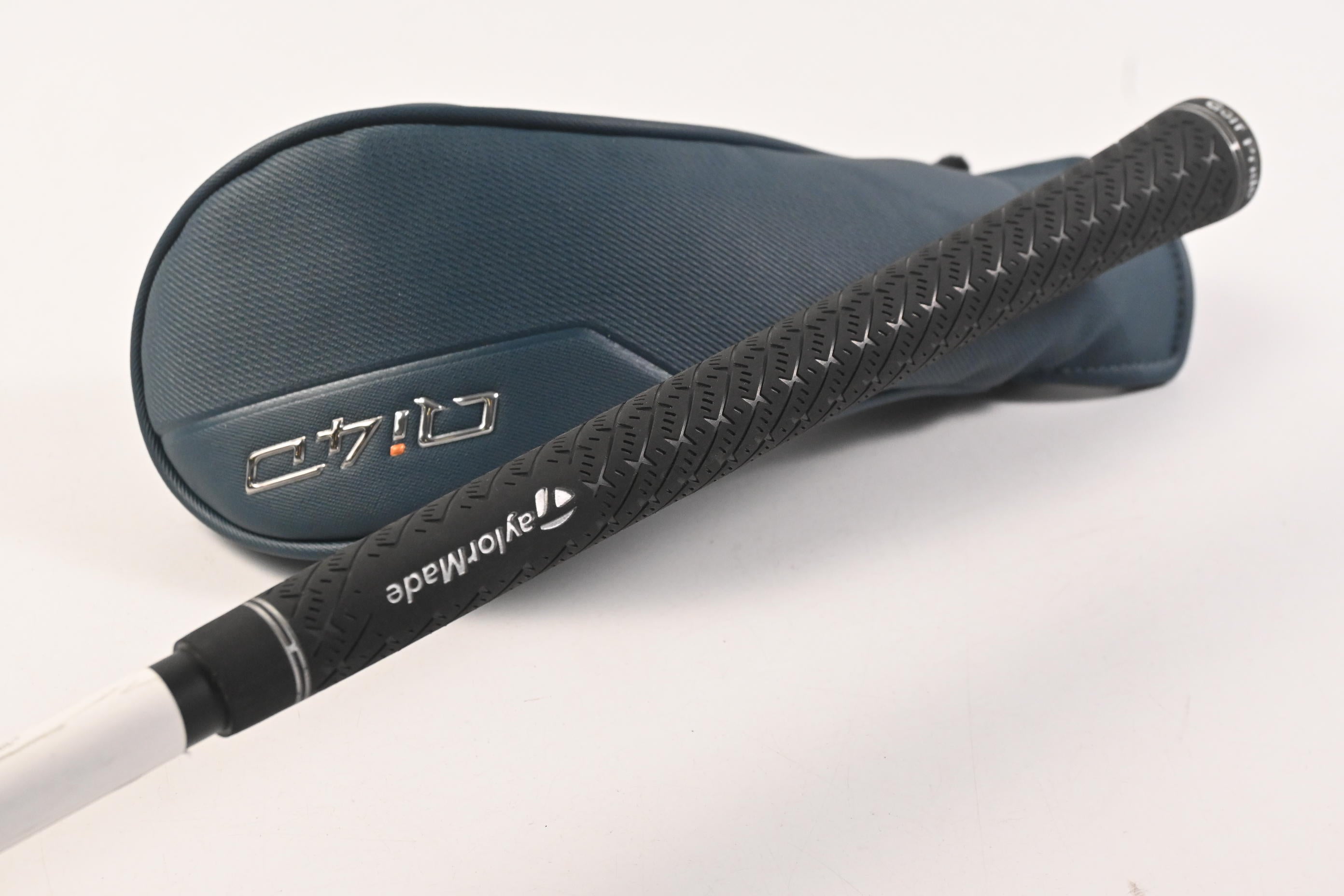 Taylormade Qi4D #4 Hybrid / 22 Degree / Regular Flex KBS Reax 65 Shaft