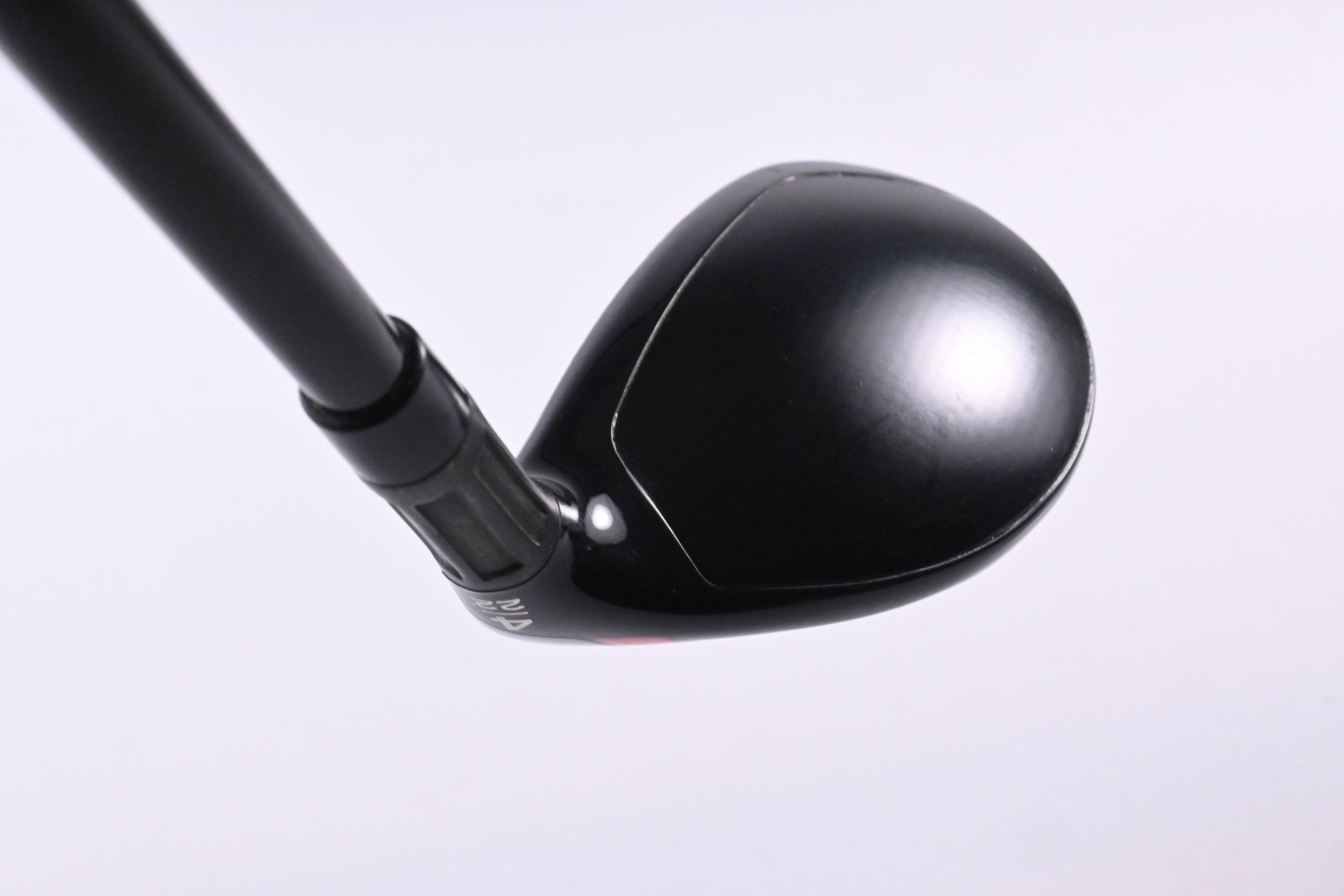 Taylormade Stealth #4 Hybrid / 22 Degree / Regular Flex Fujikura Ventus Red 6