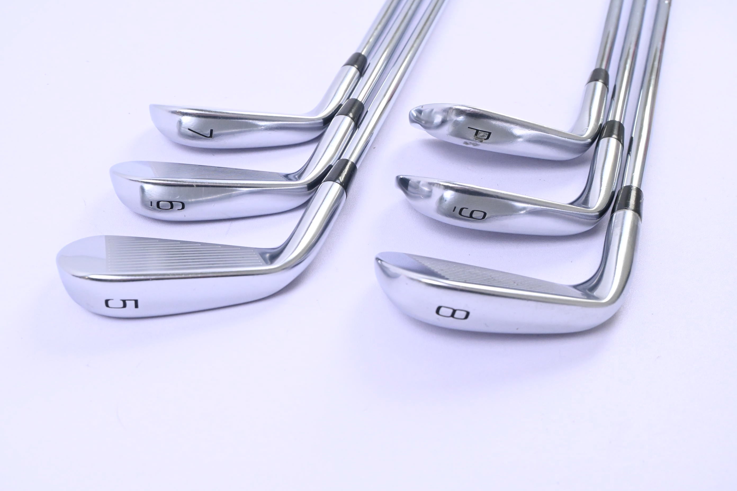 Mizuno Pro 225 Irons / 5-PW / Regular Flex Dynamic Gold 105 R300 Shafts