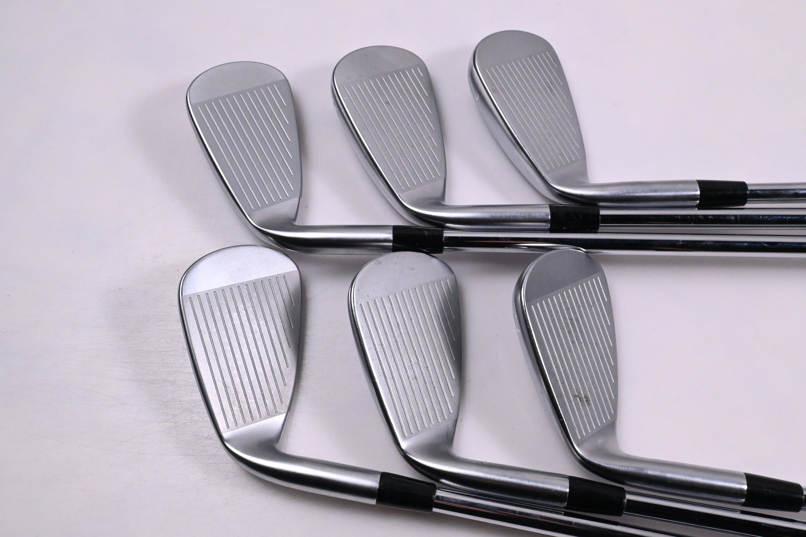 Mizuno JPX 923 Hot Metal HL Irons / 5-PW / Regular Flex KBS $-Taper Lite 95