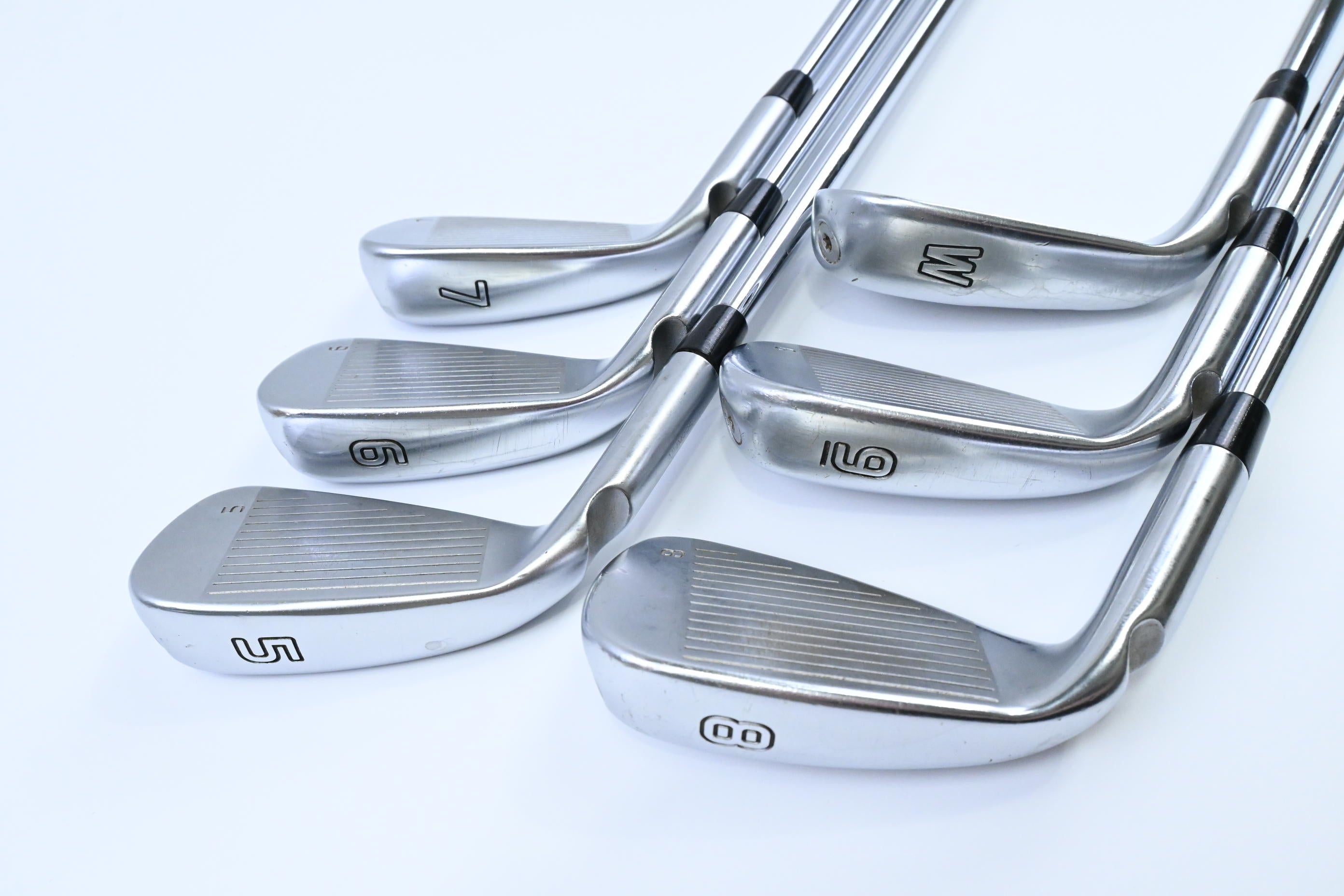 Ping G425 Irons / 5-PW / Red Dot / Regular Flex Ping AWT 2.0 Shafts