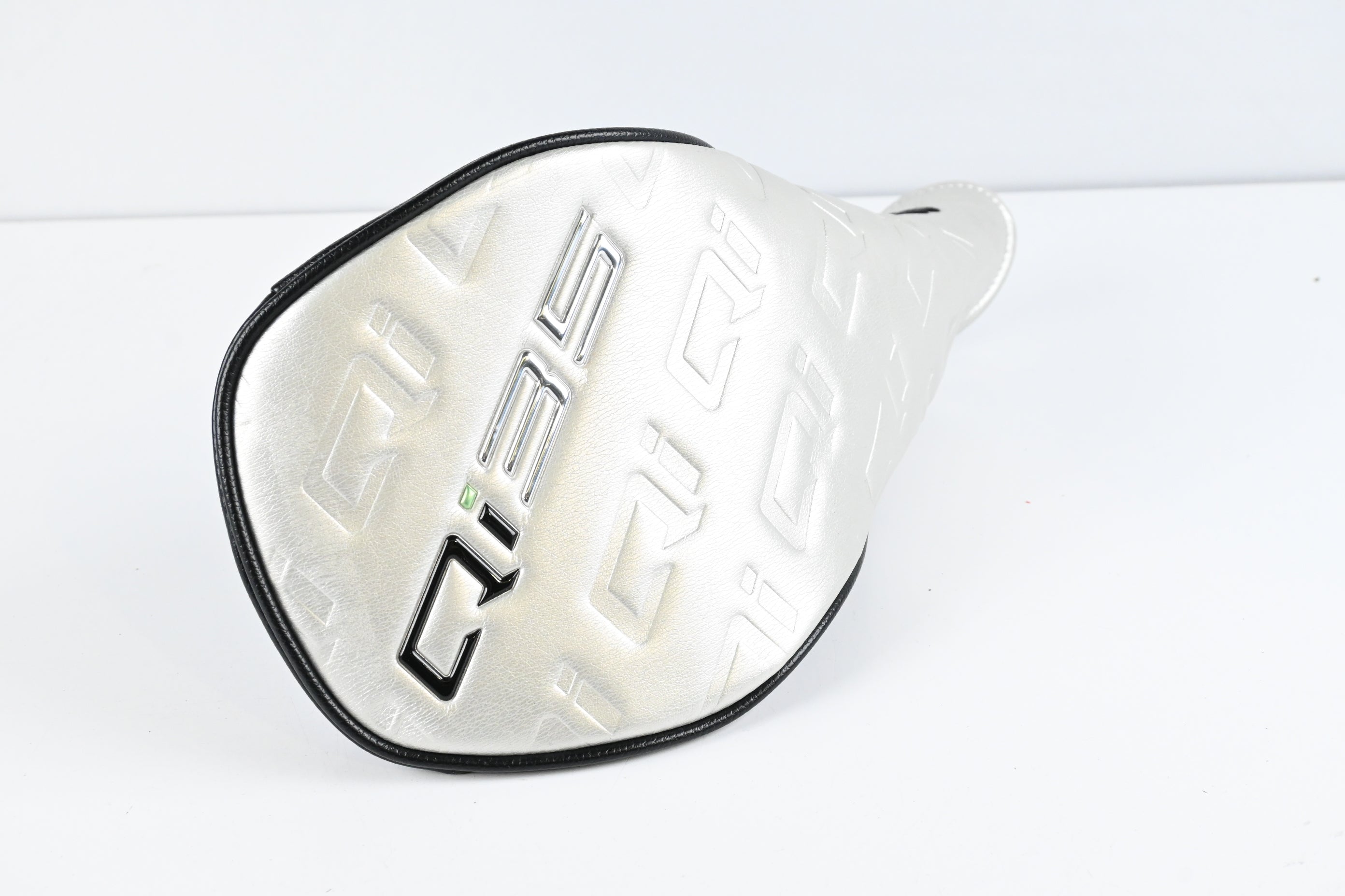 Taylormade Qi35 Driver / 12 Degree / Stiff Flex UST Mamiya Proforce V2 6 Shaft