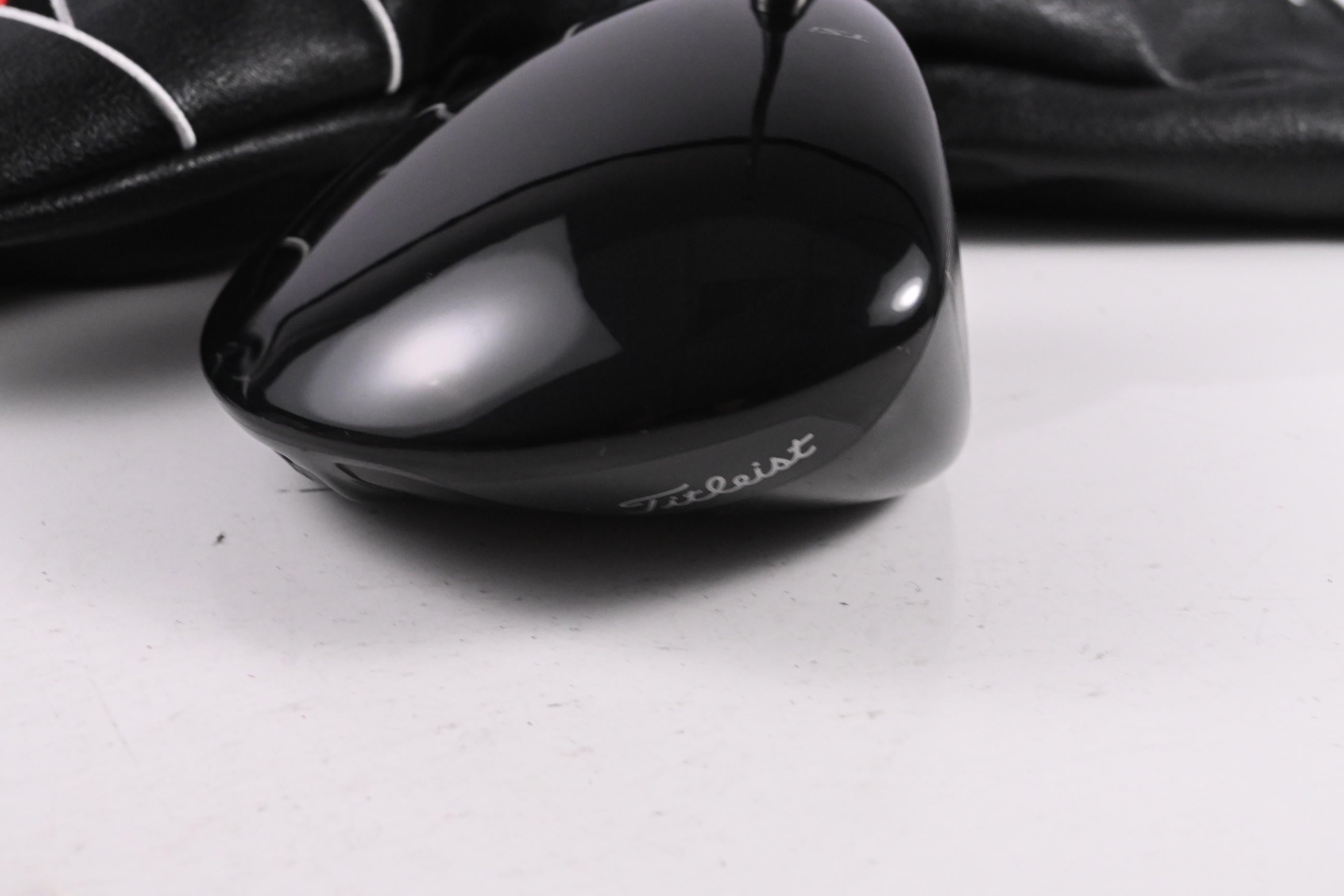 Titleist TSi3 Driver / 8 Degree / Stiff Flex Aldila RIP 60 Shaft