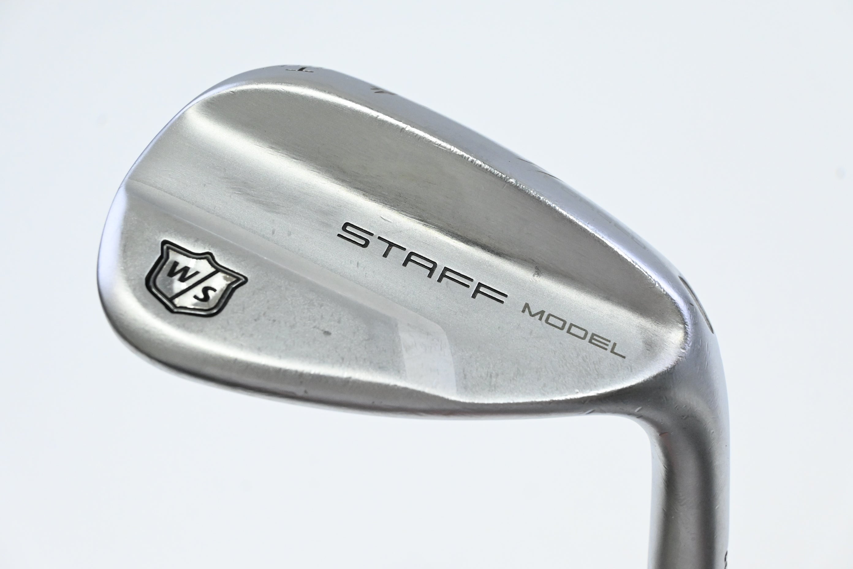 Wilson Staff Model Sand Wedge / 54 Degree / Wedge Flex Dynamic Gold Shaft