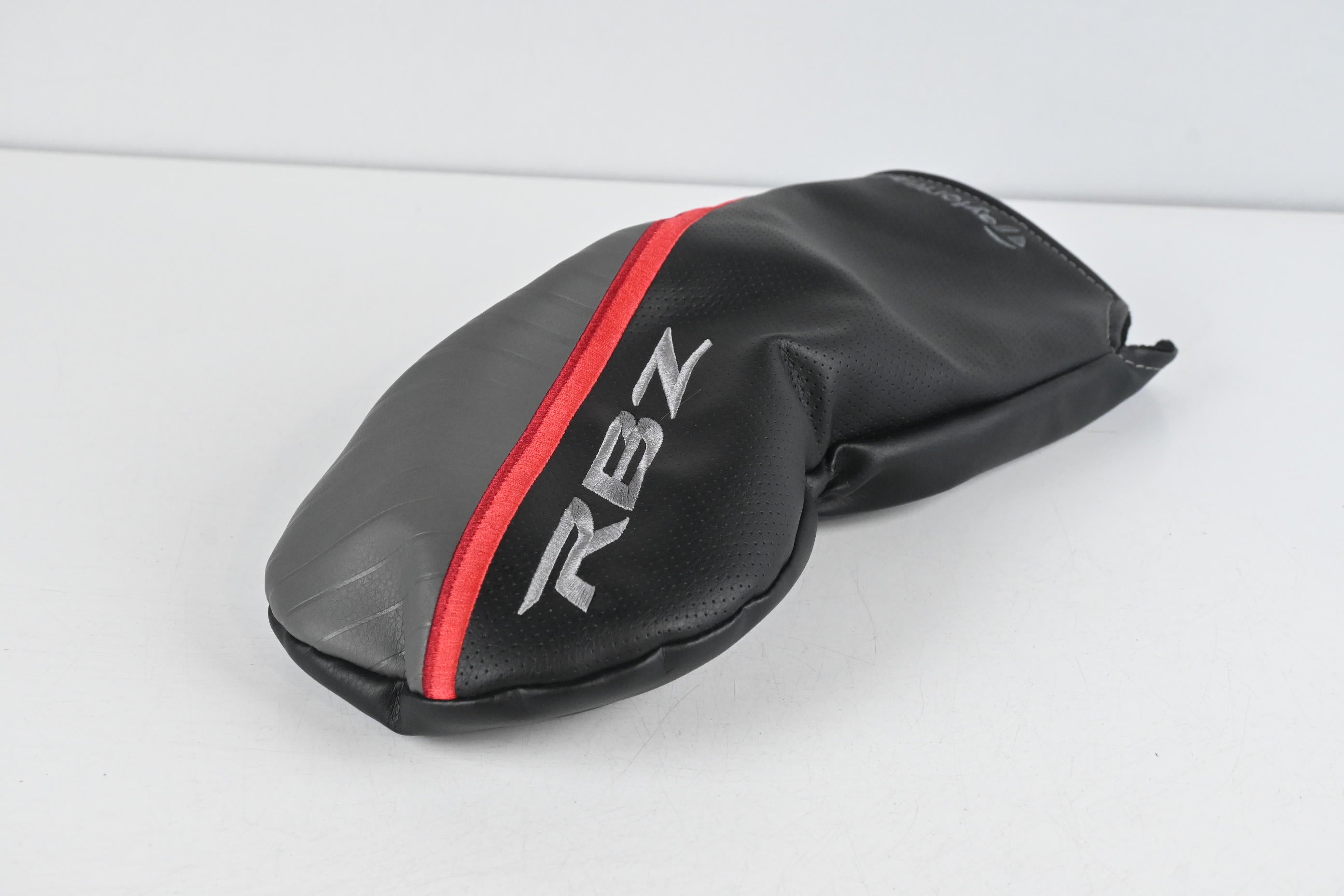 Taylormade RBZ Driver / 10.5 Degree / Regular Flex Taylormade RBZ 55 Shaft