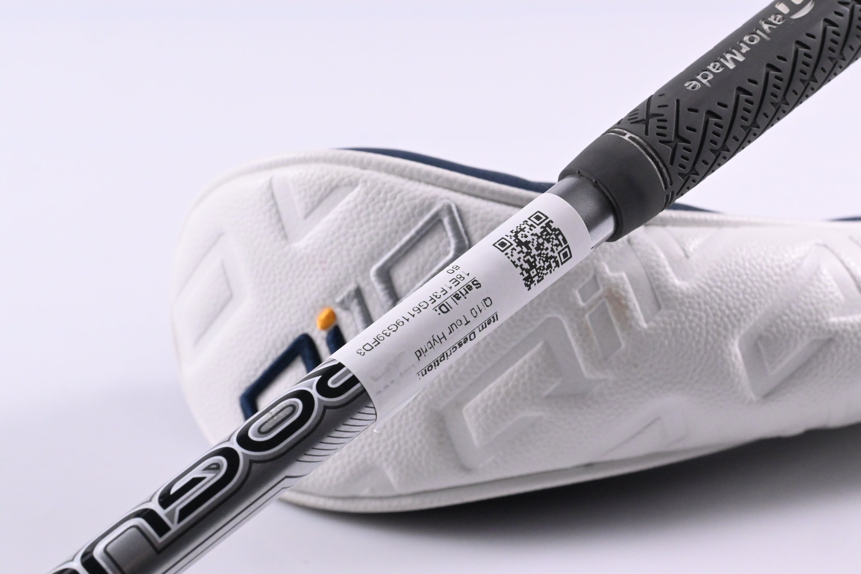 Taylormade Qi10 Tour #2 Hybrid / 17 Degree / X-Flex Aldila Rogue Silver 70 Shaft