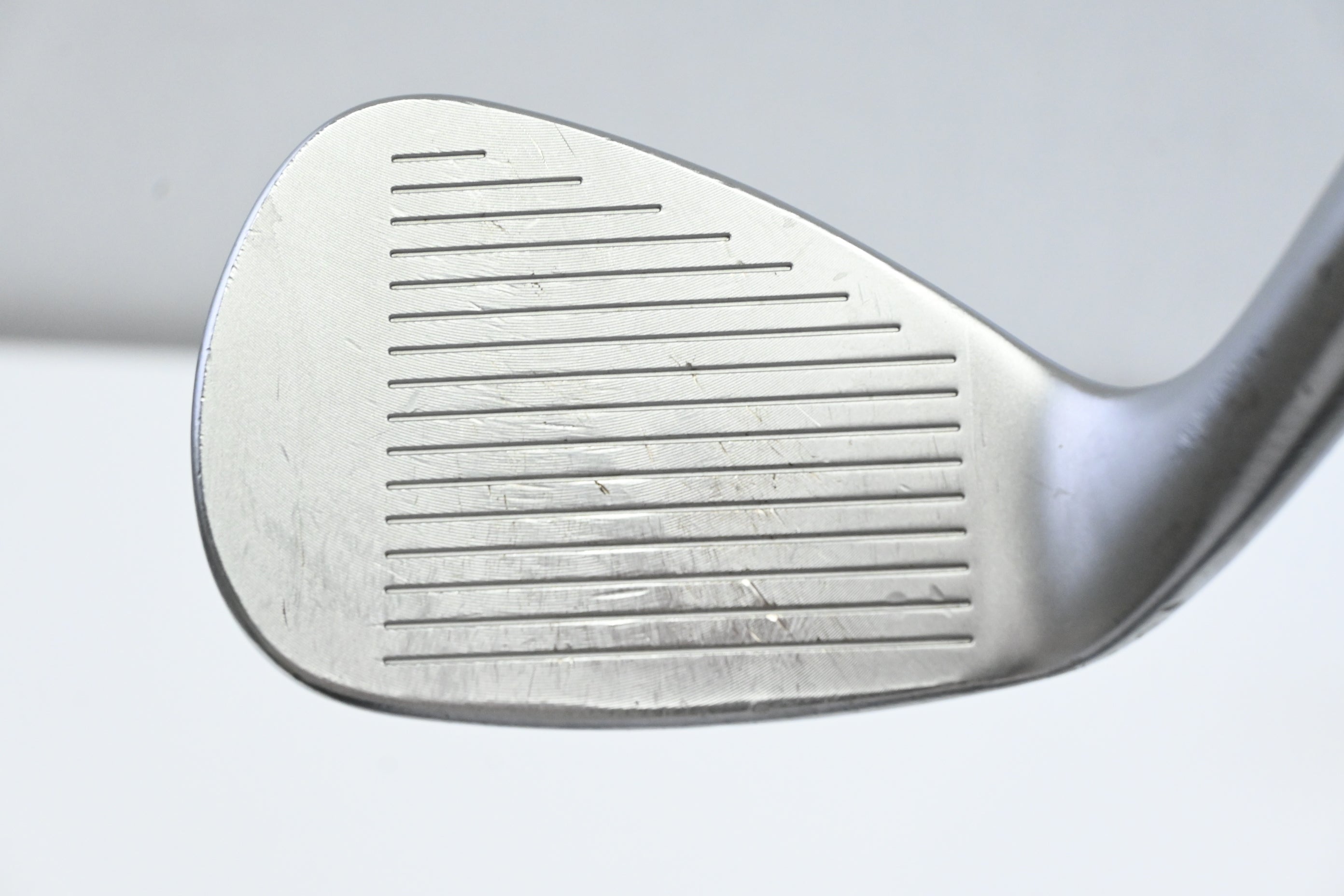 Wilson Staff Model Sand Wedge / 54 Degree / Wedge Flex Dynamic Gold Shaft