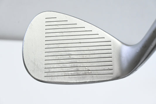 Wilson Staff Model Sand Wedge / 54 Degree / Wedge Flex Dynamic Gold Shaft