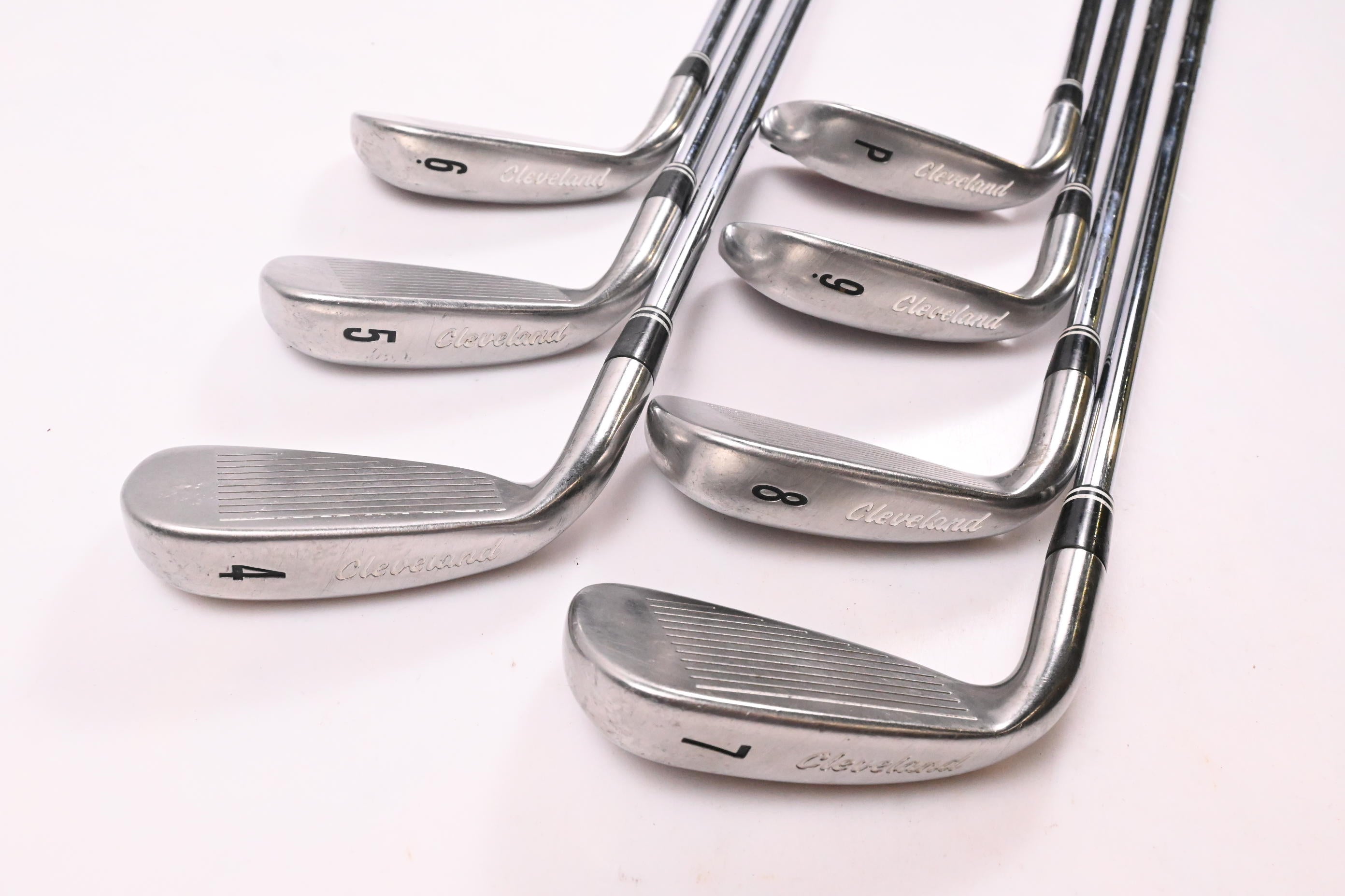 Cleveland Launcher Irons / 4-PW / Regular Flex Cleveland Shafts