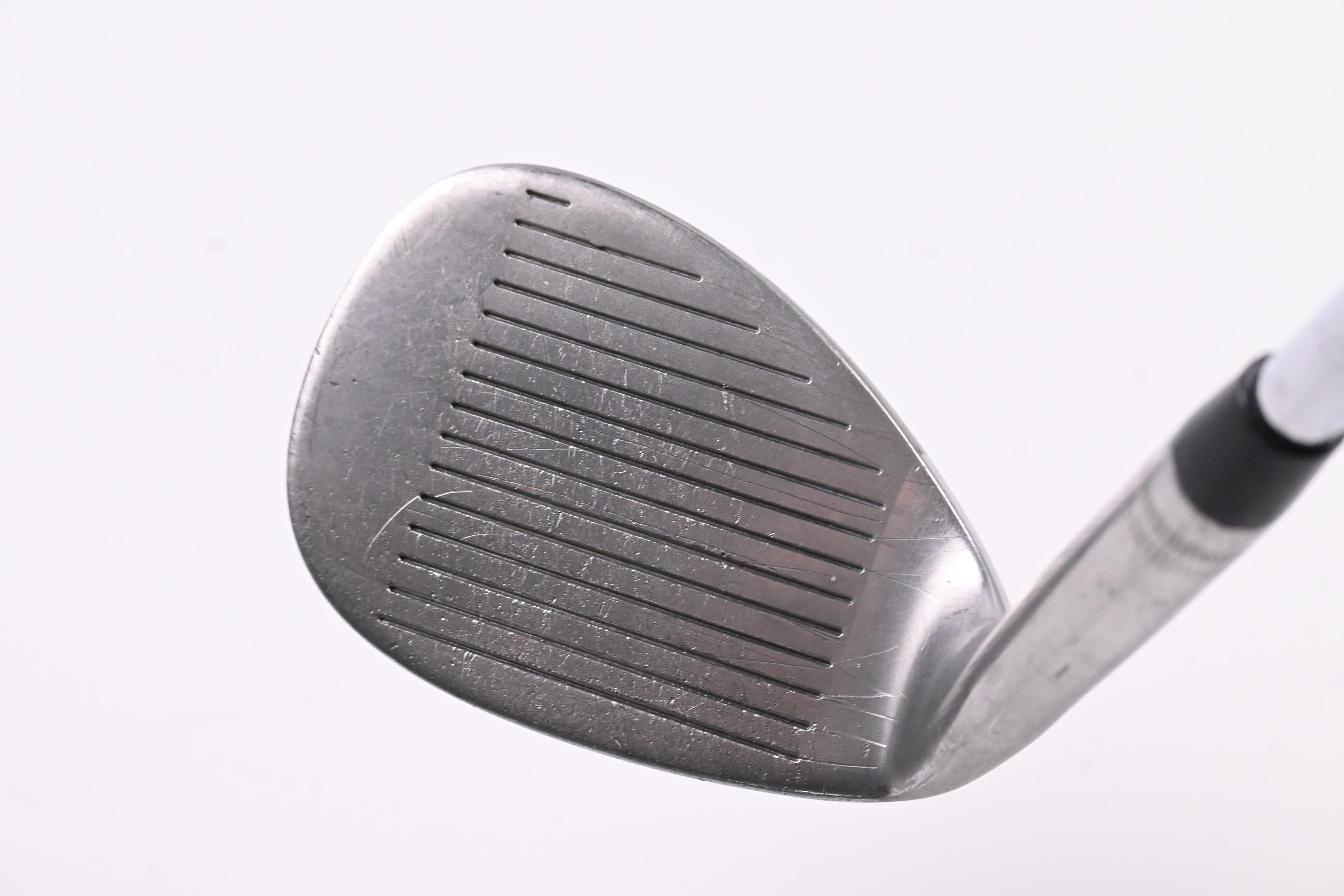 Wilson Deep Red Sand Wedge / 56 Degree / Wedge Flex Wilson Shaft