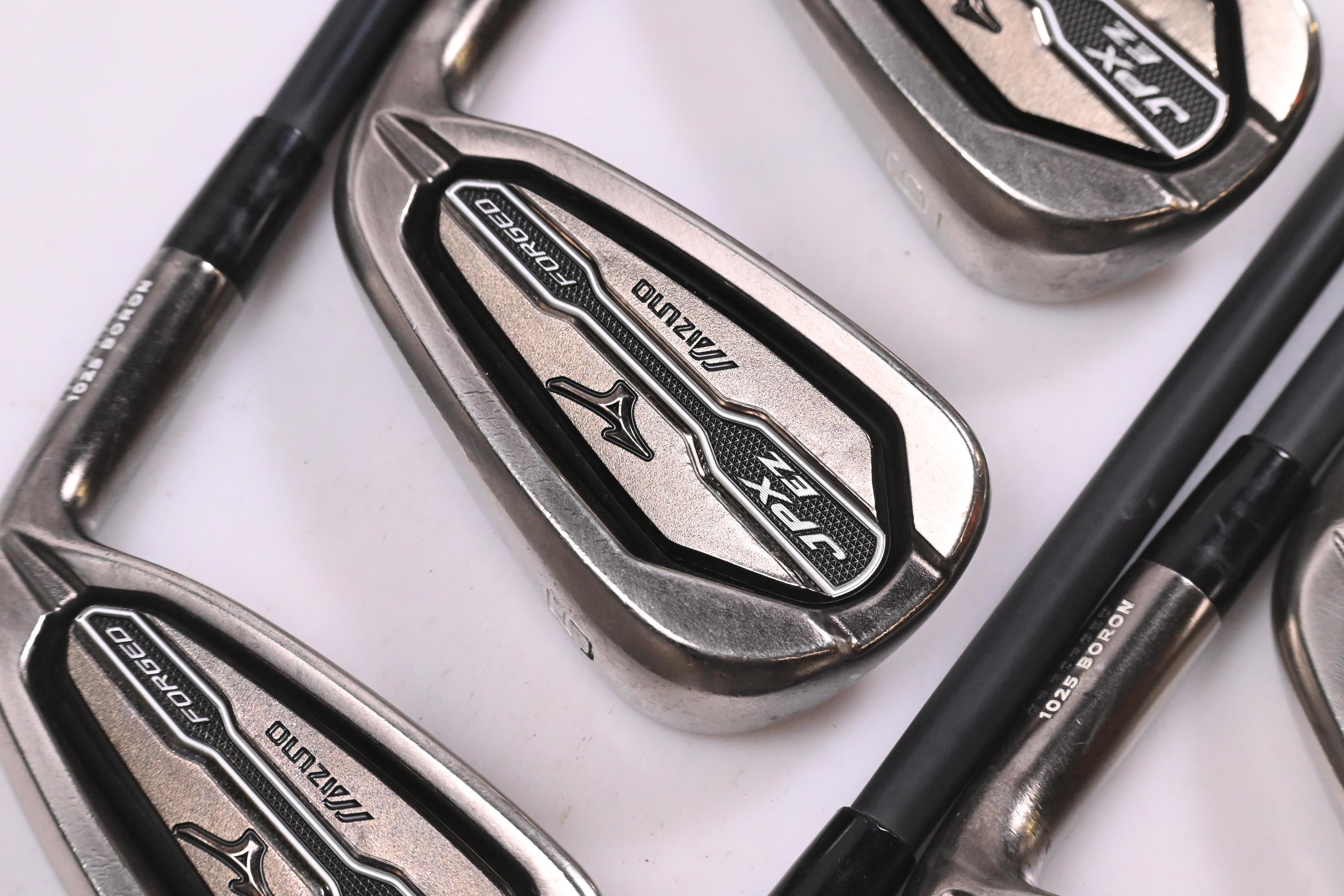 Mizuno JPX EZ 2016 Irons / 4-PW / Regular Flex Project X LZ 70 Shafts