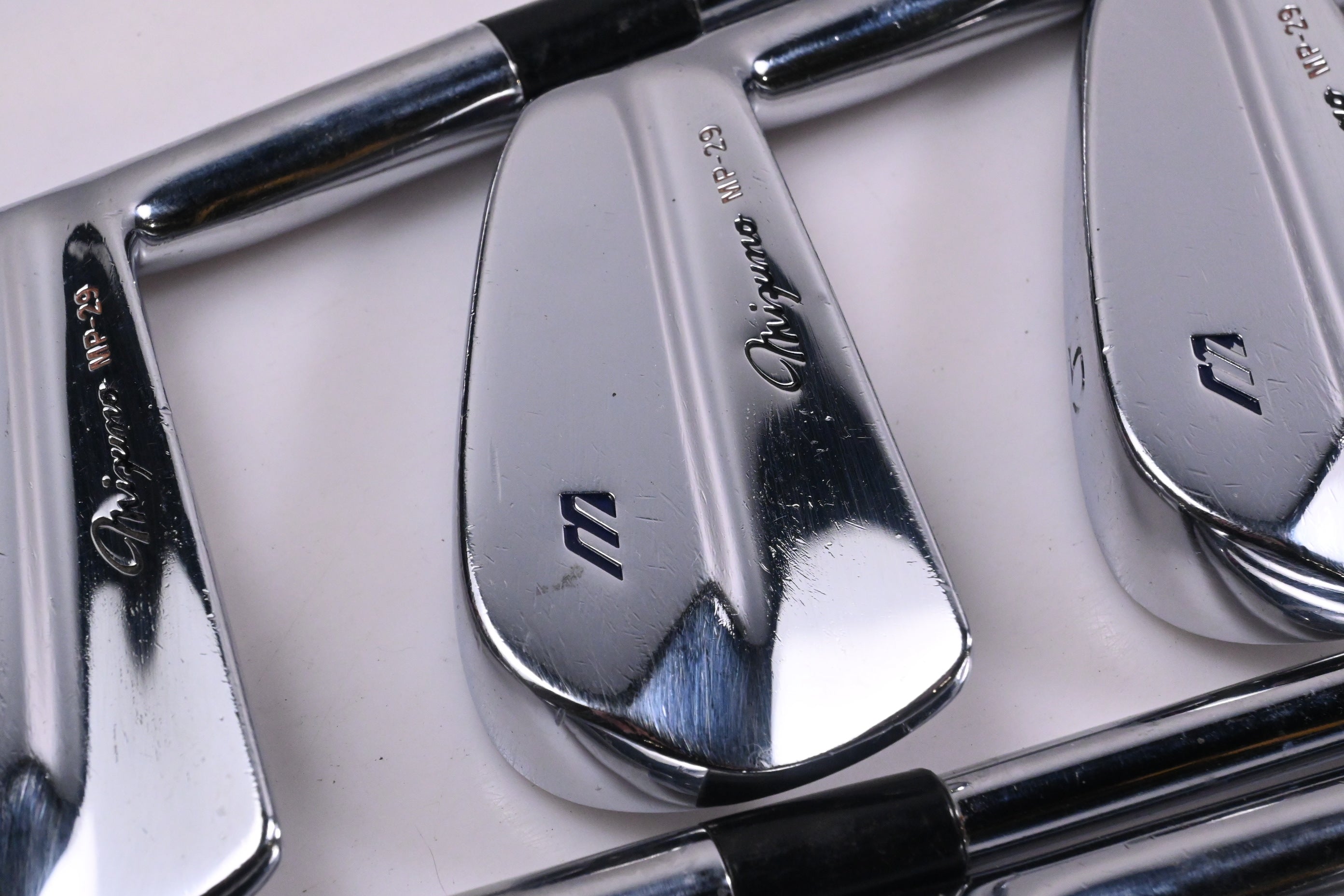 Mizuno MP-29 Irons / 3-PW / Stiff Flex Dynamic Gold SenseiCore S400 Shafts