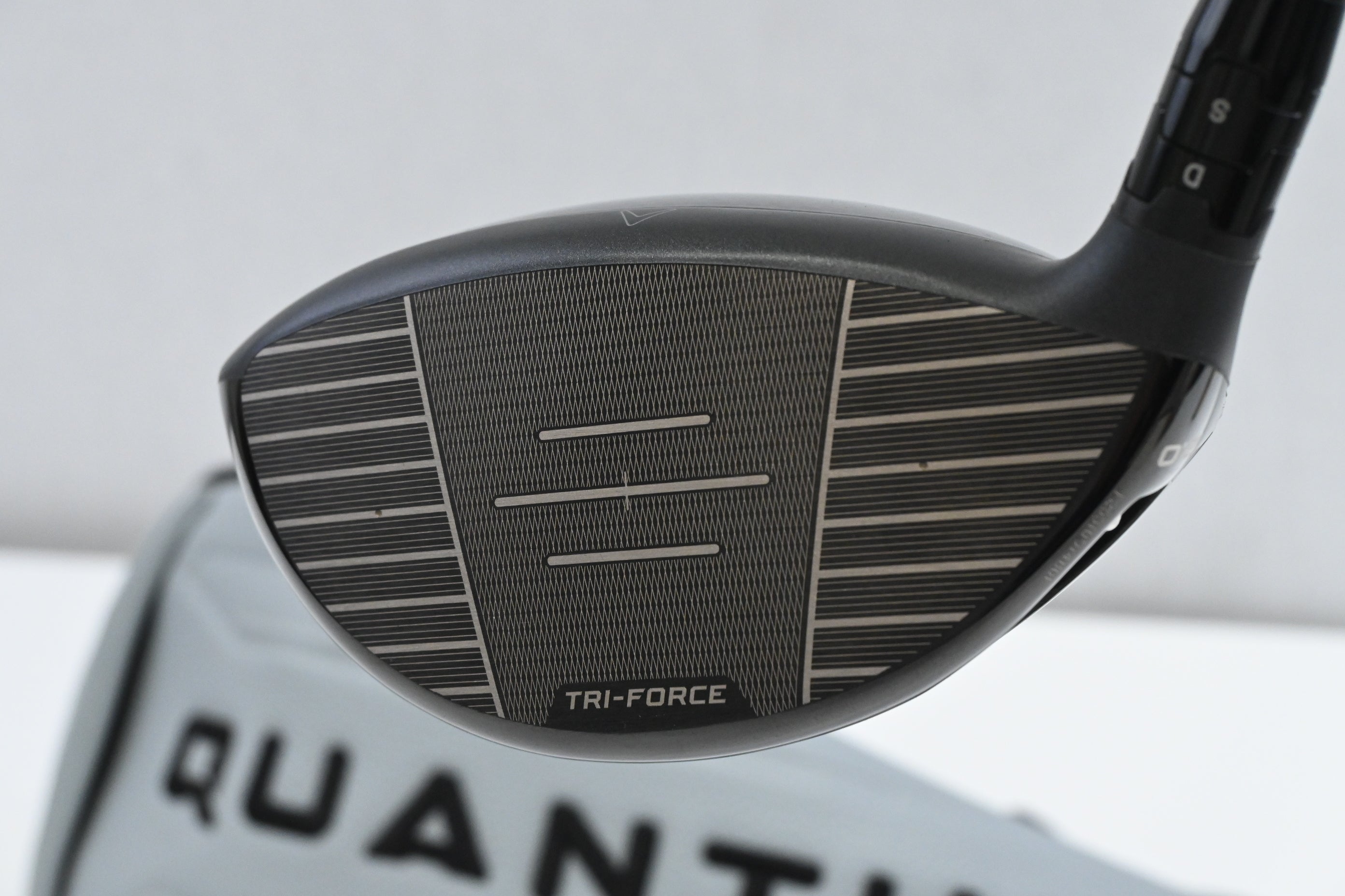 Callaway Quantum Max D Driver / 12 Degree / Senior Flex Vanquish 4 Shaft