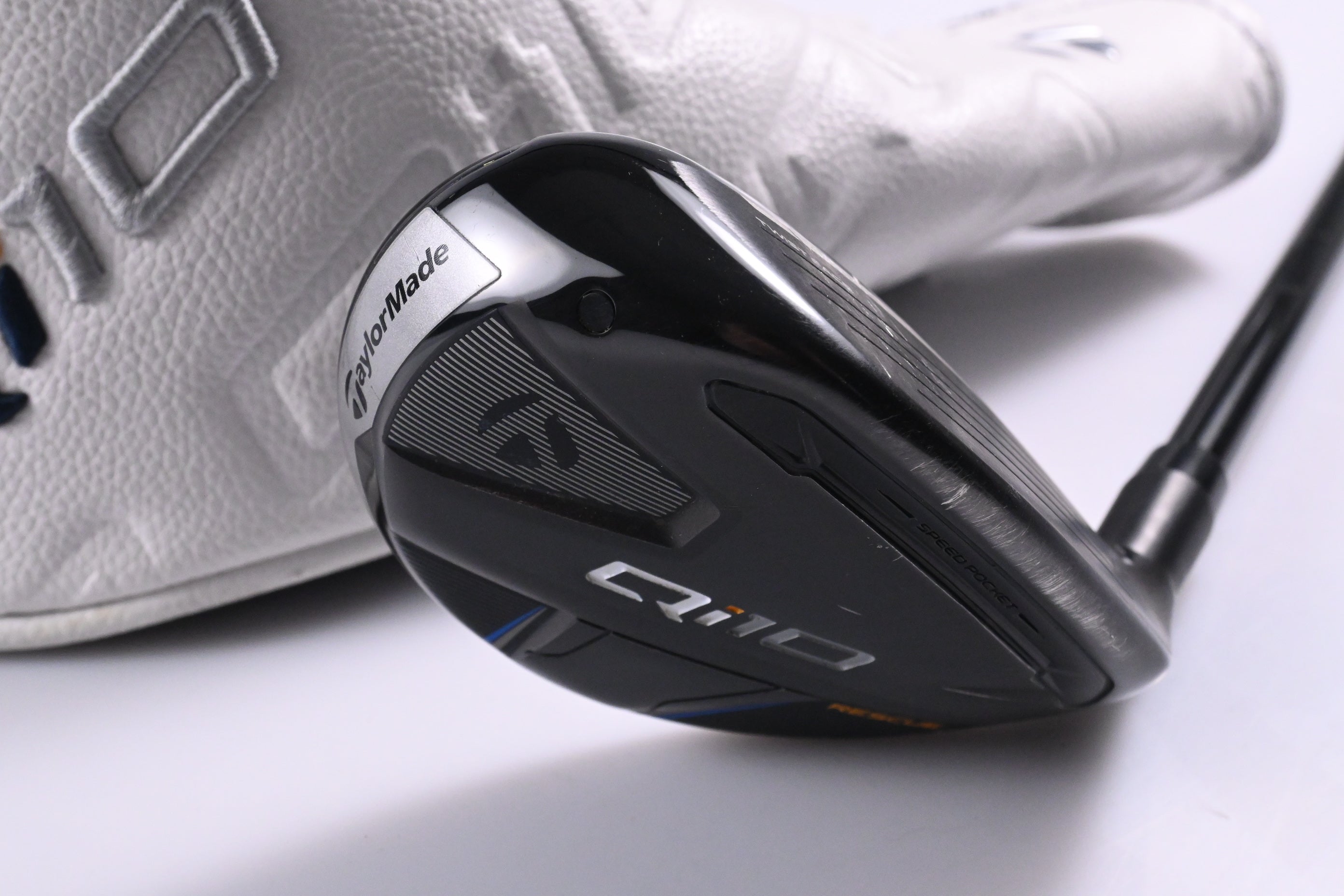 Taylormade Qi10 #6 Hybrid / 28 Degree / Regular Flex Fujikura Ventus TR Blue 6