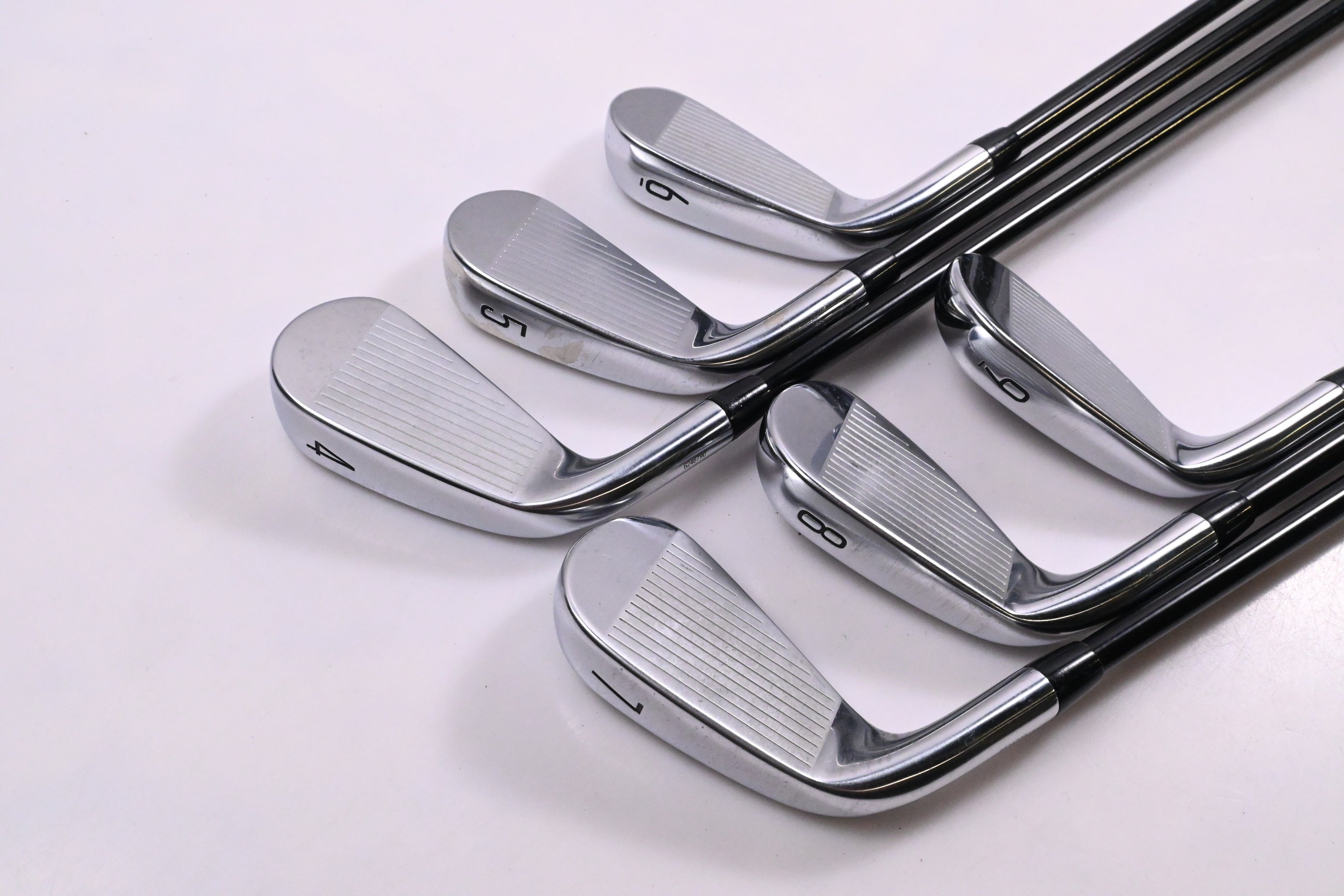 Titleist T300 2019 Irons / 4-9i / Regular Flex Tensei AV Red AM(2) Shafts