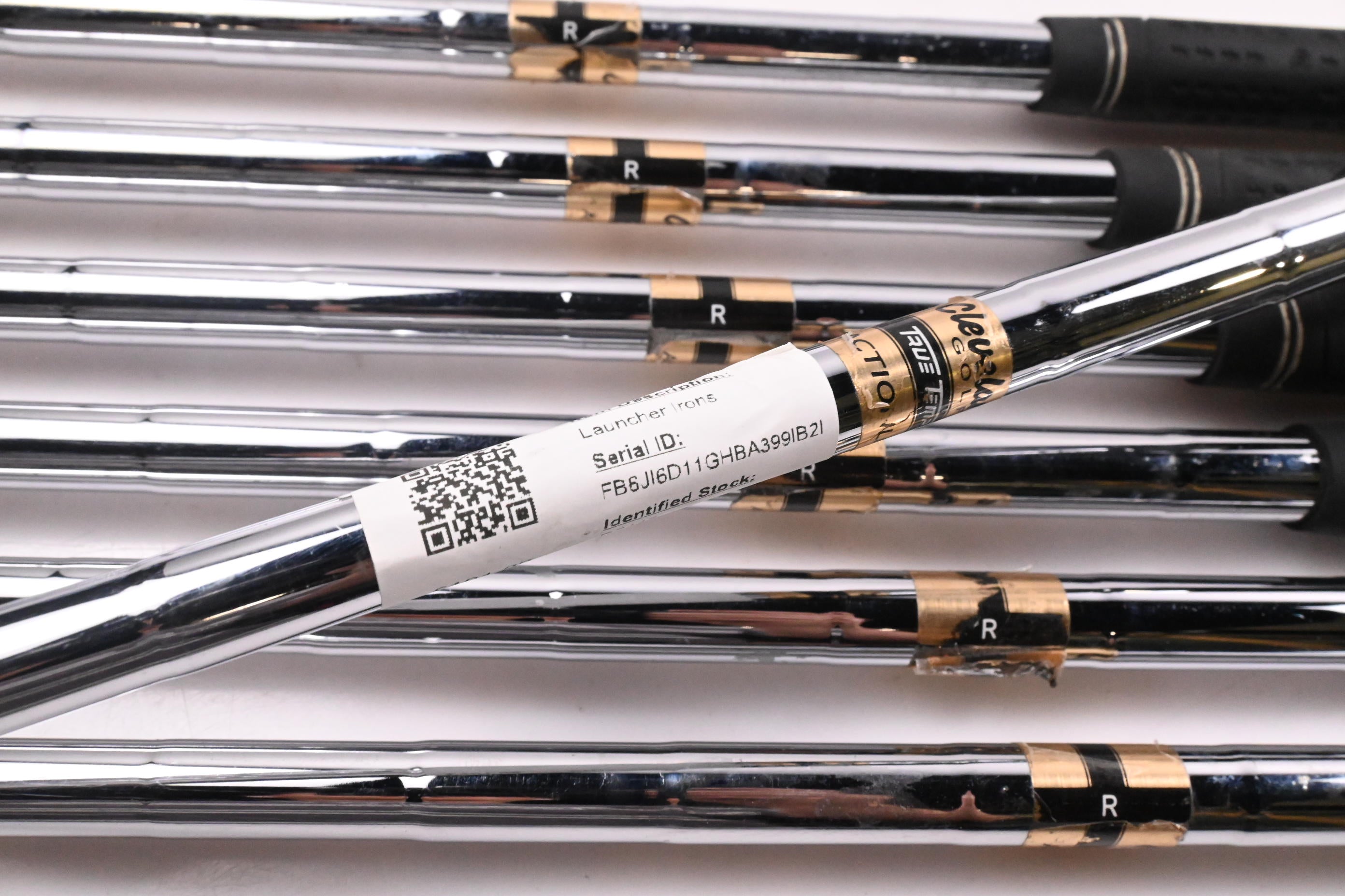 Cleveland Launcher Irons / 4-PW / Regular Flex Cleveland Shafts