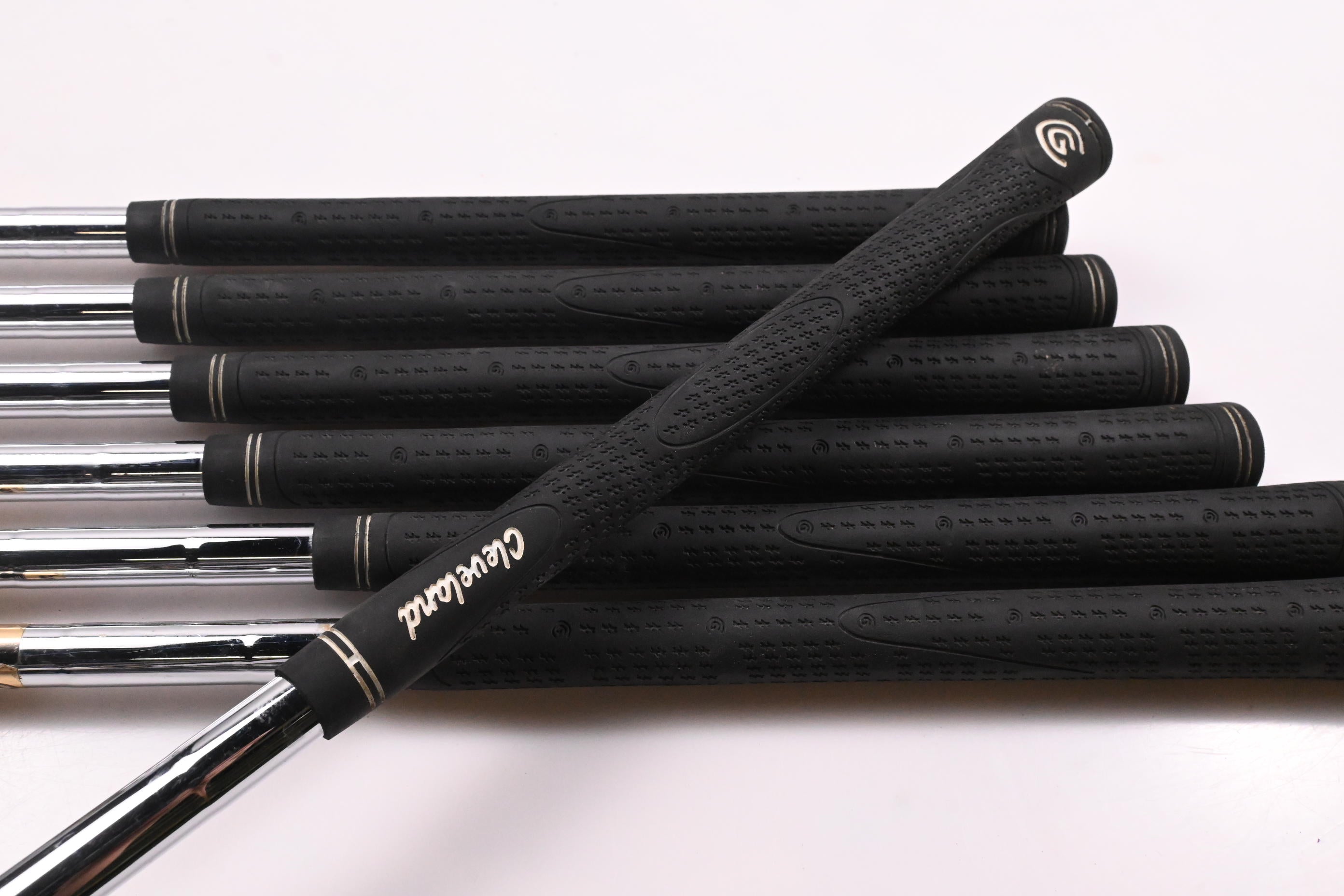 Cleveland Launcher Irons / 4-PW / Regular Flex Cleveland Shafts