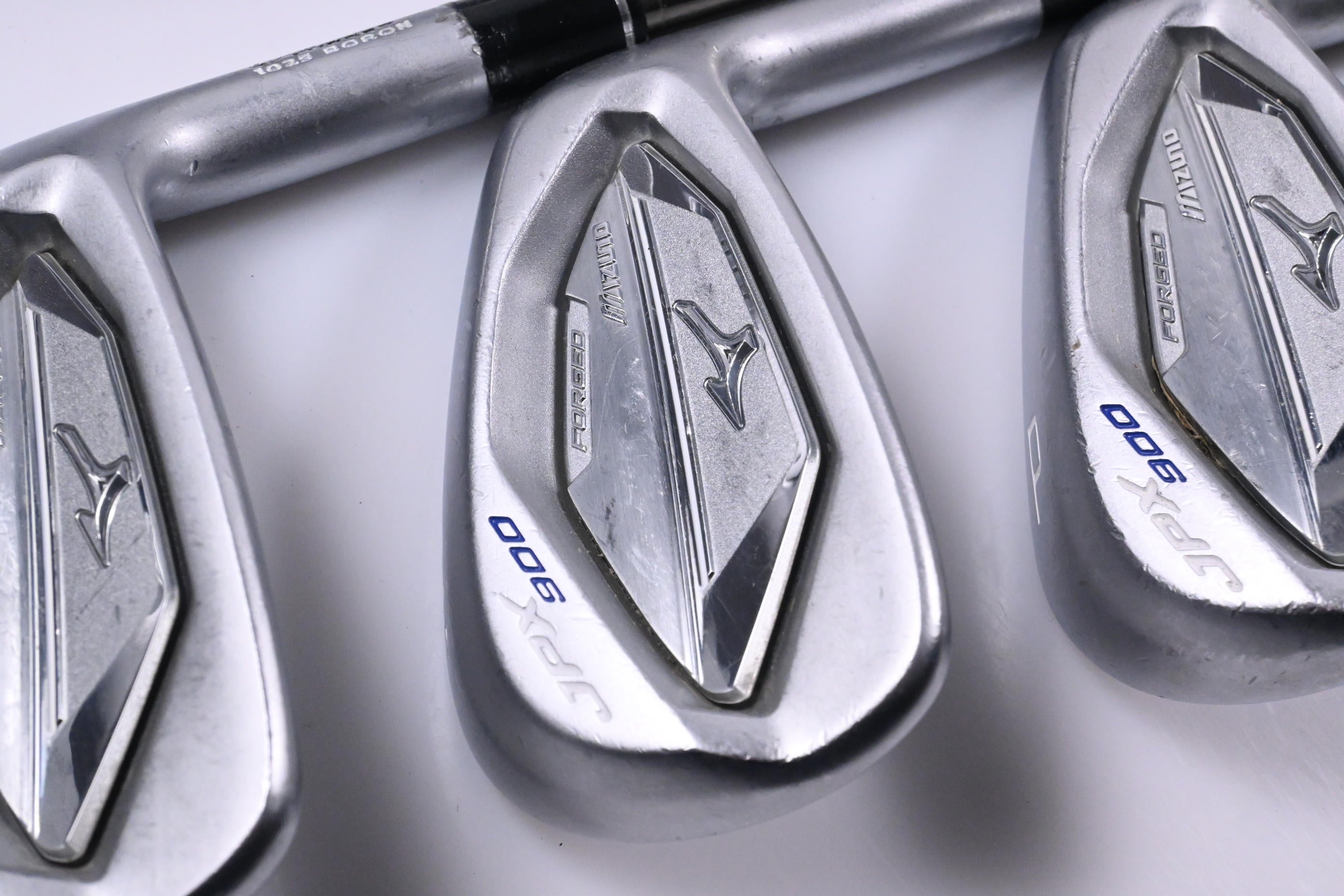 Mizuno JPX 900 Forged Irons / 6-PW / Stiff Flex UST Recoil 95 Shafts