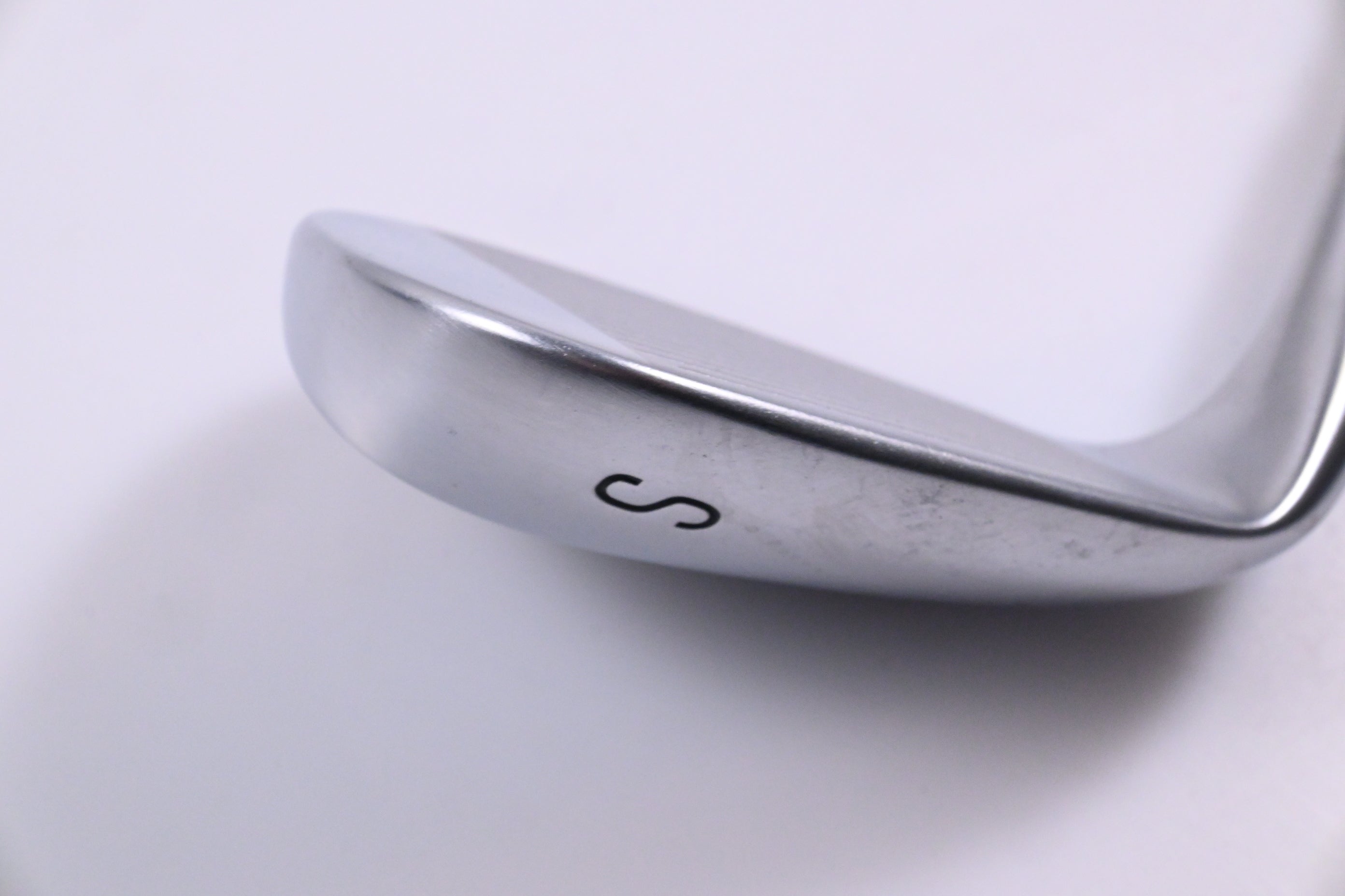 Taylormade Qi Max Sand Wedge / 54 Degree / Regular Flex KBS MAX MT 85 Shaft