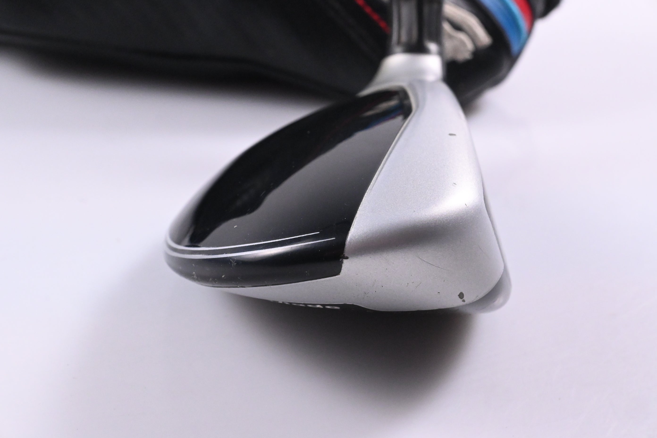 Taylormade M4 #3 Hybrid / 19 Degree / Stiff Flex Fujikura Atmos Red 7 Shaft