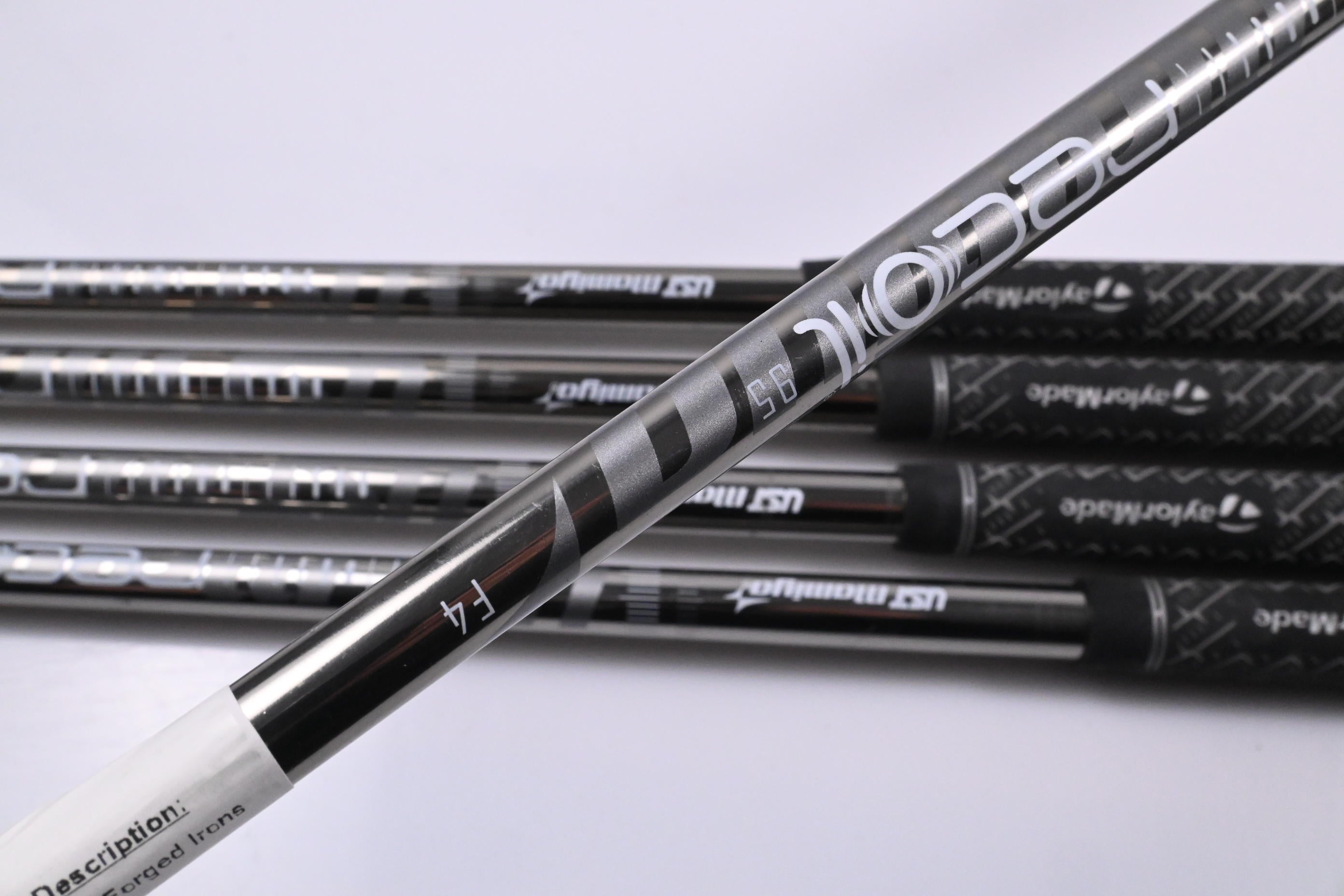 Mizuno JPX 900 Forged Irons / 6-PW / Stiff Flex UST Recoil 95 Shafts