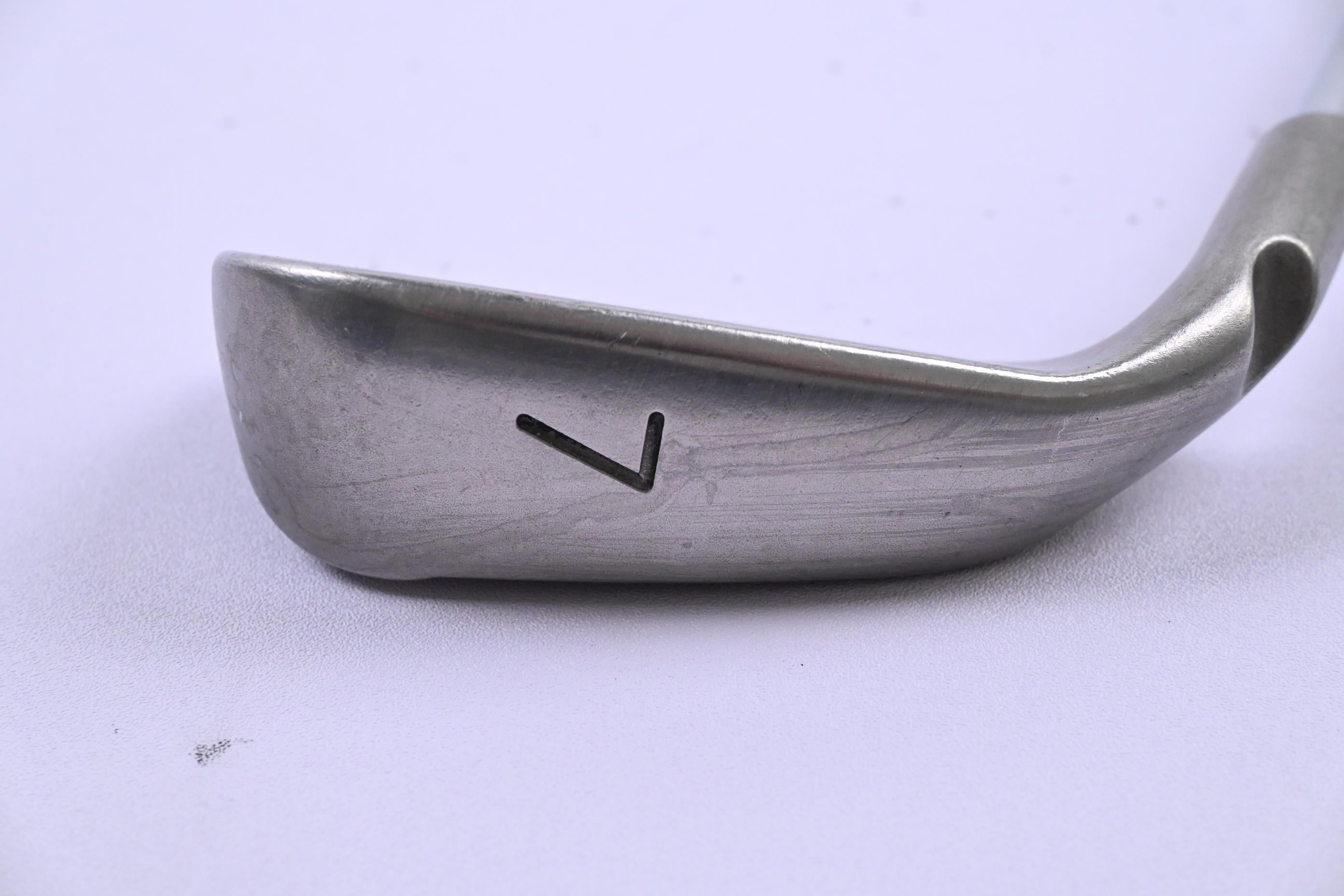 Ping G10 #7 Iron / Black Dot / Regular Flex Ping AWT Shaft