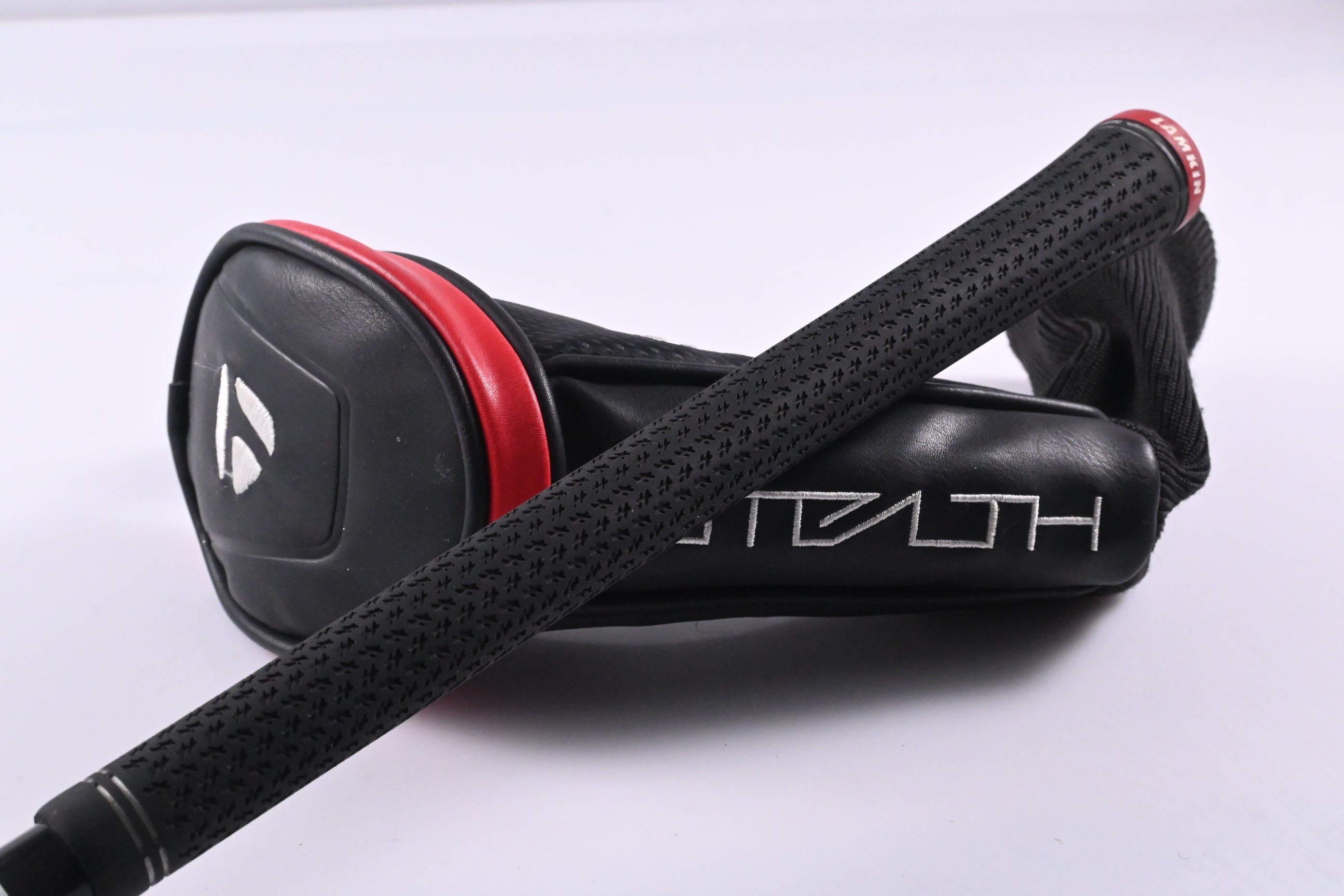 Taylormade Stealth #3 Hybrid / 19 Degree / Regular Flex Fujikura Ventus Red 6