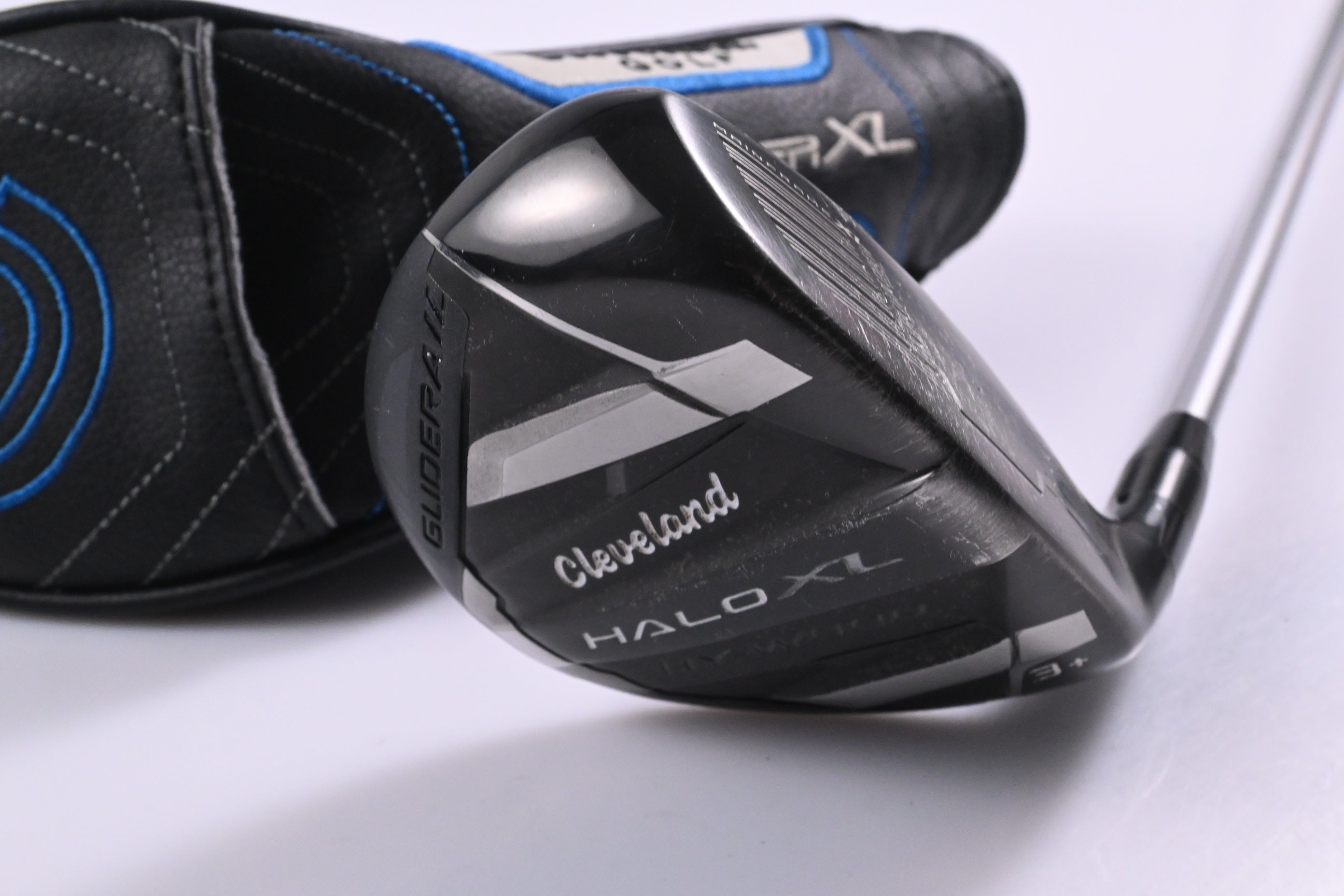 Cleveland Halo XL Hy-Wood #3 Hybrid / 18 Degree / Regular Flex Aldila Ascent 40 Shaft