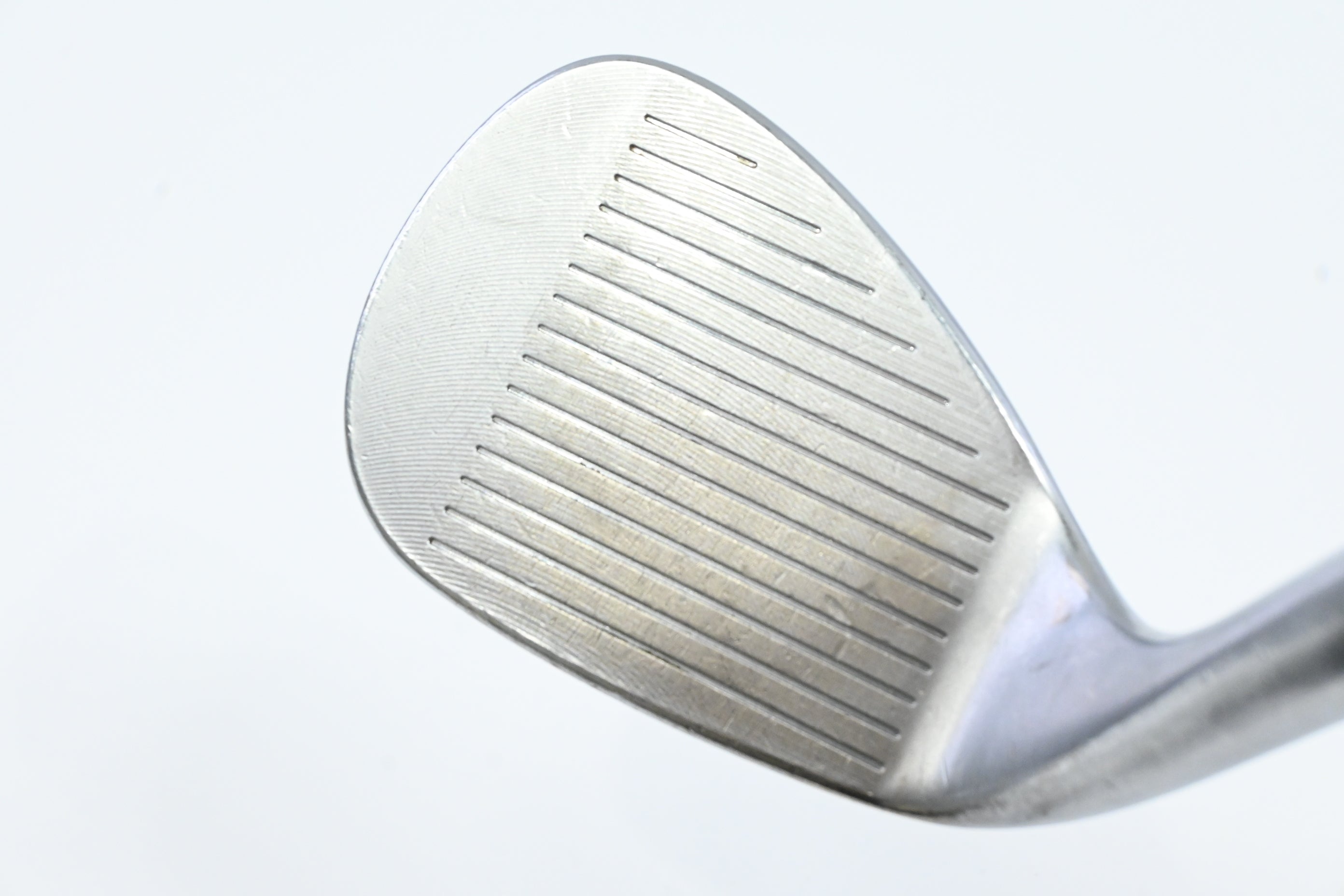 Cleveland 588 RTX Gap Wedge / 52 Degree / Wedge Flex Dynamic Gold Shaft