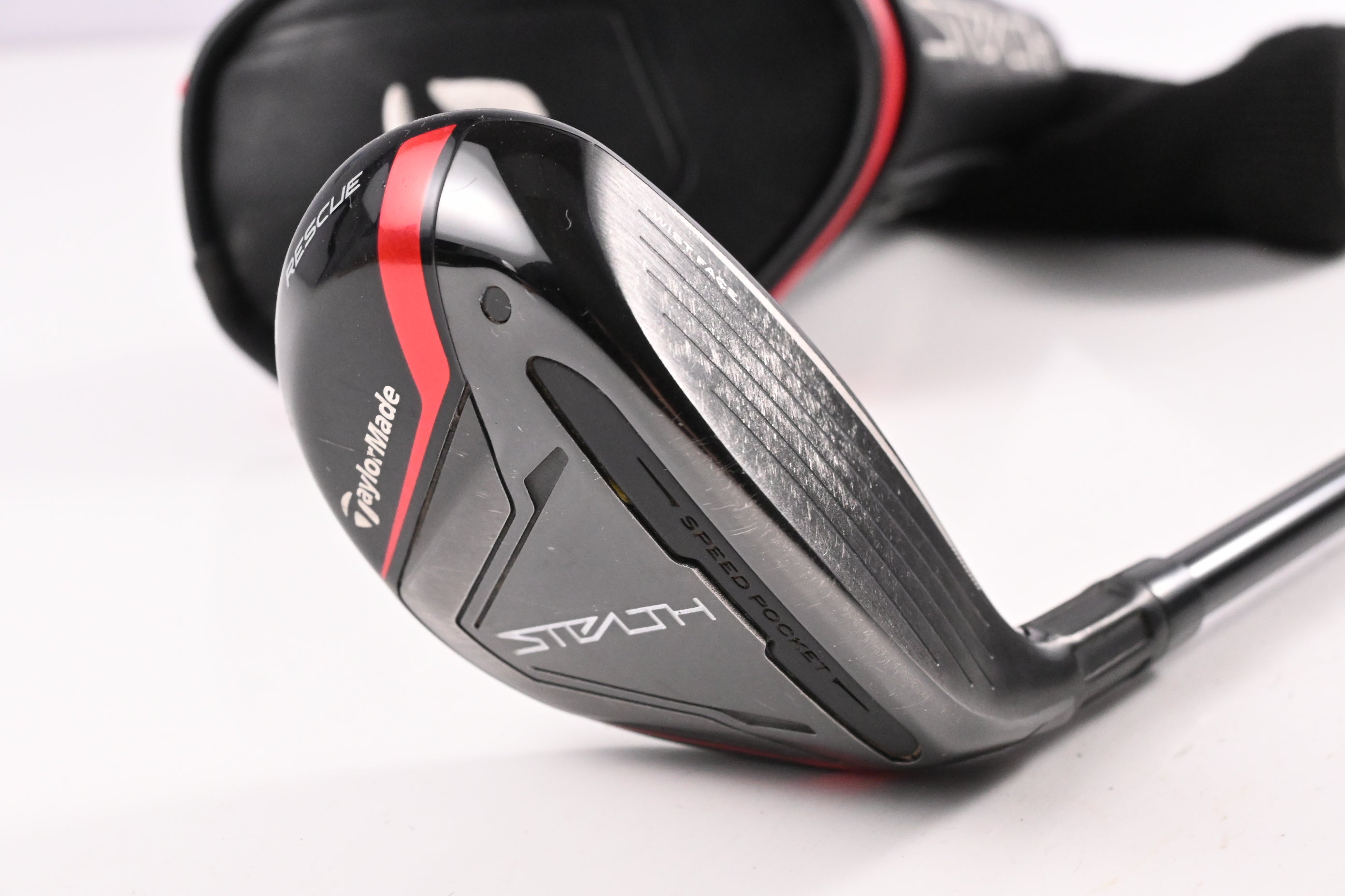Taylormade Stealth #3 Hybrid / 19 Degree / Regular Flex Fujikura Ventus Red 6