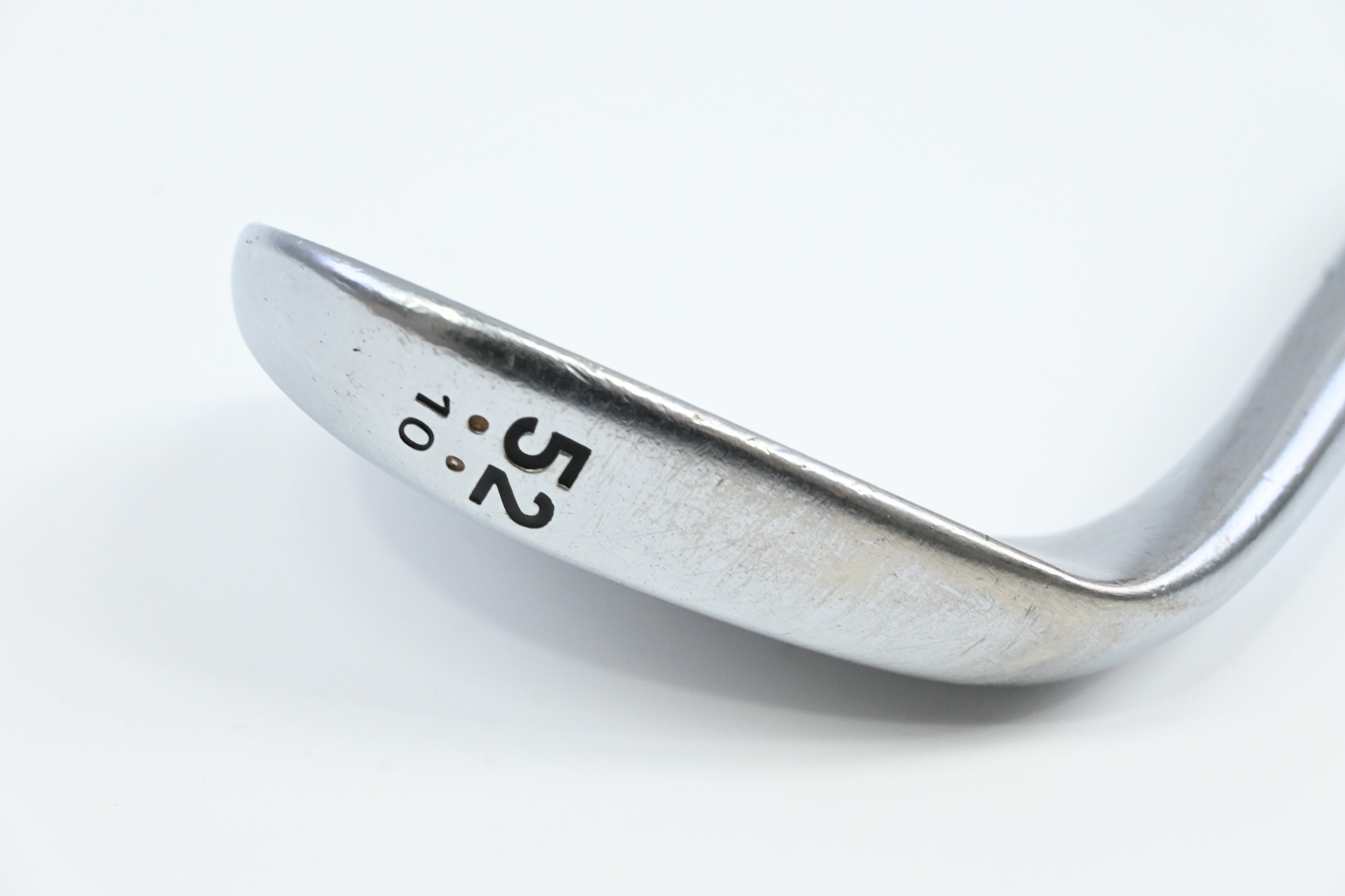 Cleveland 588 RTX Gap Wedge / 52 Degree / Wedge Flex Dynamic Gold Shaft