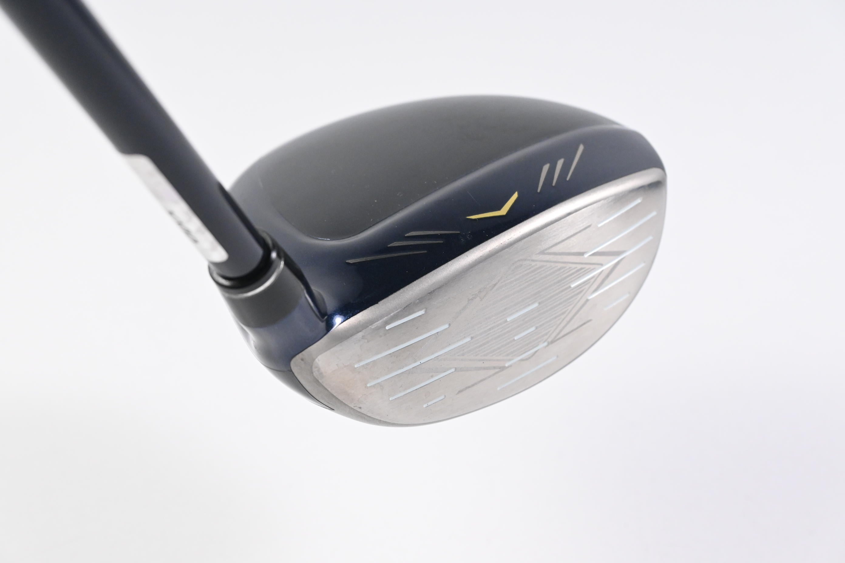 Left Hand XXIO 12 #5 Wood / 18 Degree / Regular Flex XXIO MP1200 37 Shaft