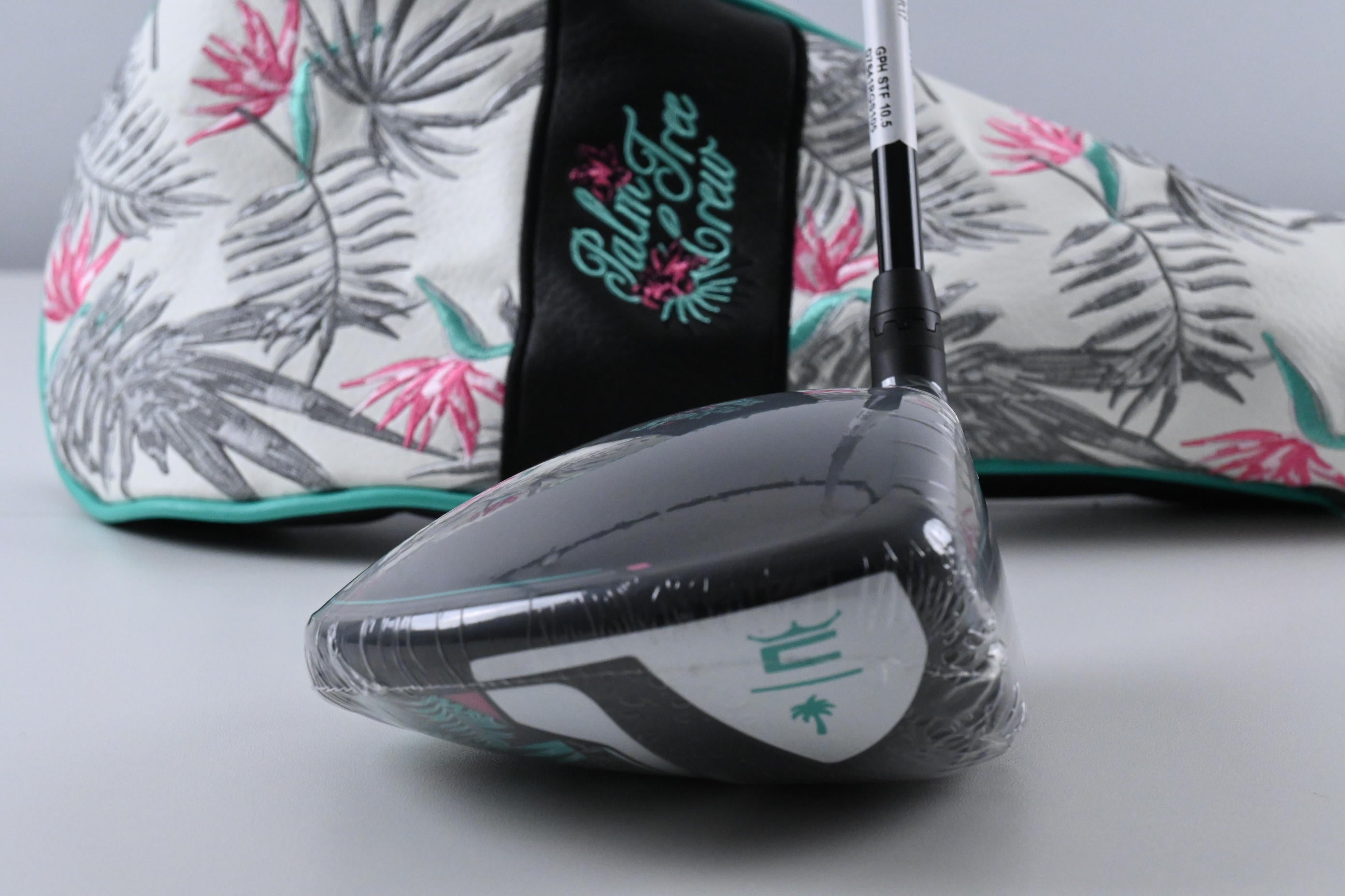 Cobra AeroJet Palm Tree Crew Driver / 10.5 Degree / Stiff Flex Kai'li White 60