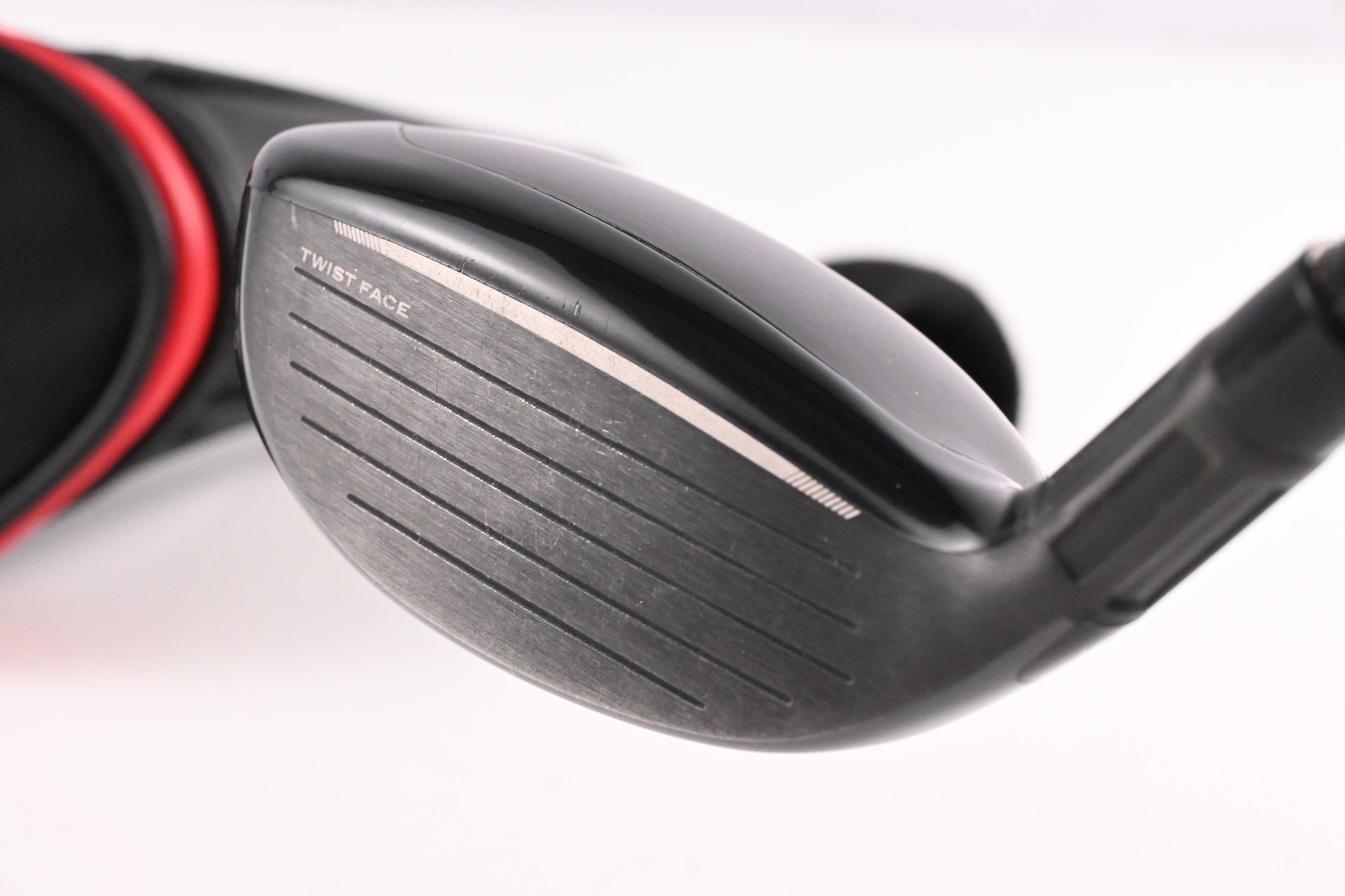 Taylormade Stealth #3 Hybrid / 19 Degree / Regular Flex Fujikura Ventus Red 6