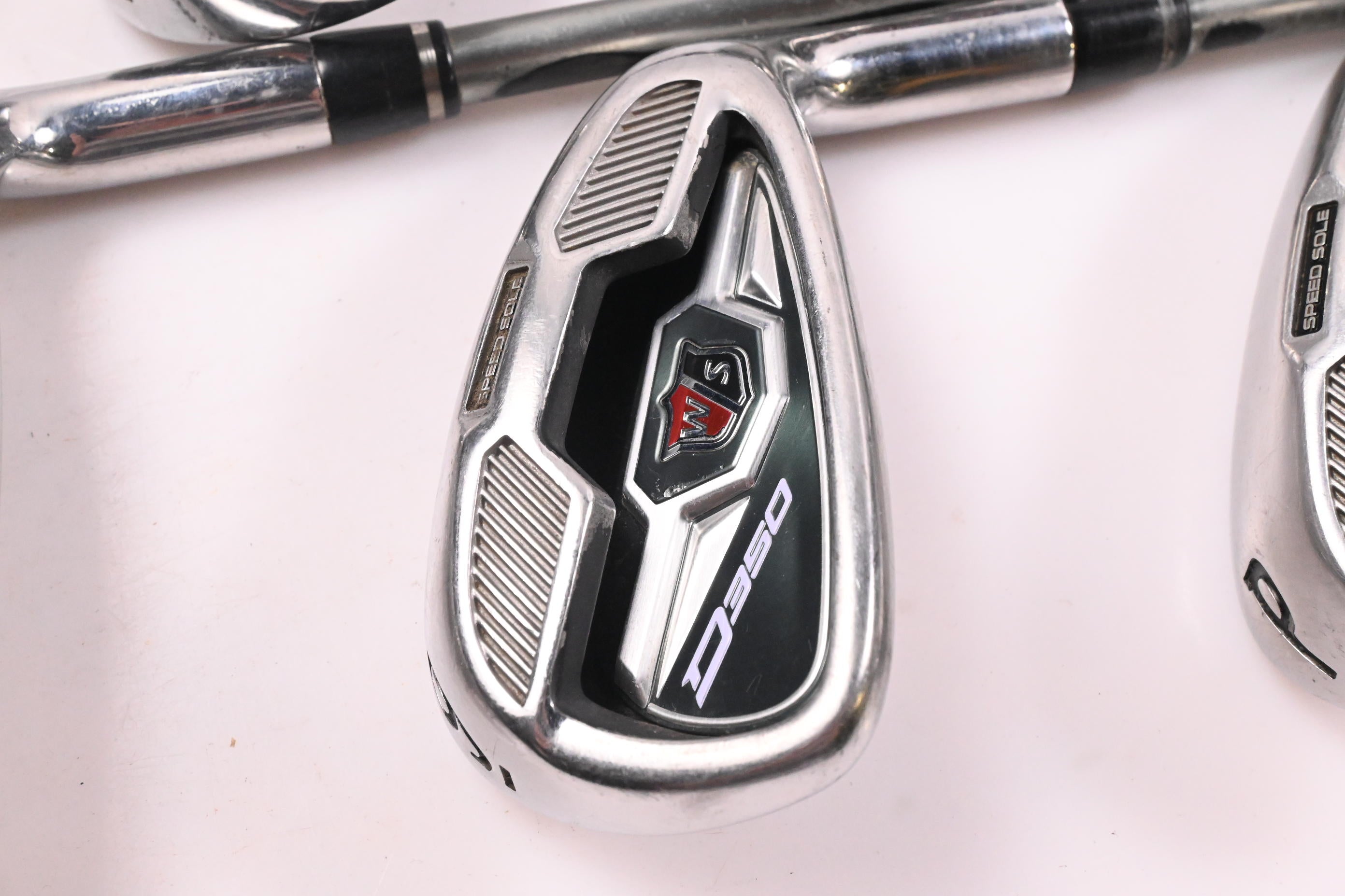 Wilson D350 Irons / 6-PW / Regular Flex UST Elements Chrome 59 Shafts