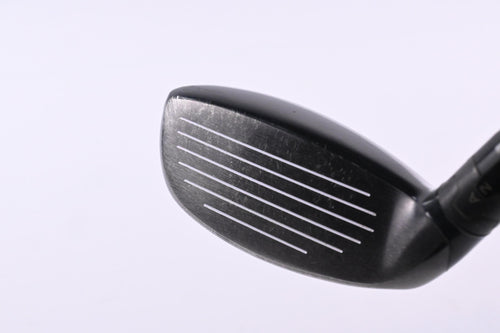 Titleist 915H #2 Hybrid / 17.5 Degree / Stiff Flex Aldila Rogue Black 85 Shaft