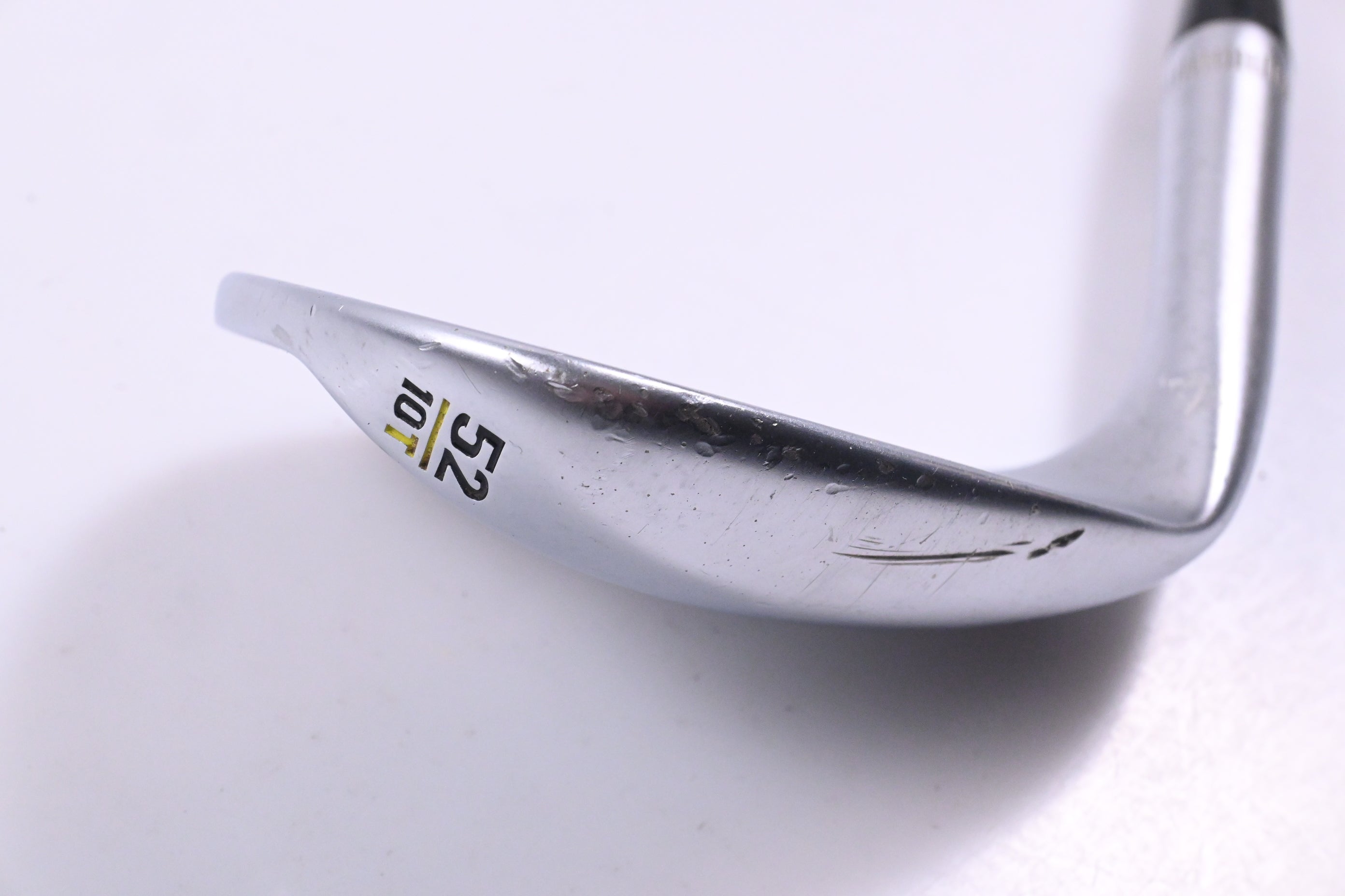 Callaway Mack Daddy 2 Tour Grind Gap Wedge / 52 Degree / Wedge Flex Dynamic Gold