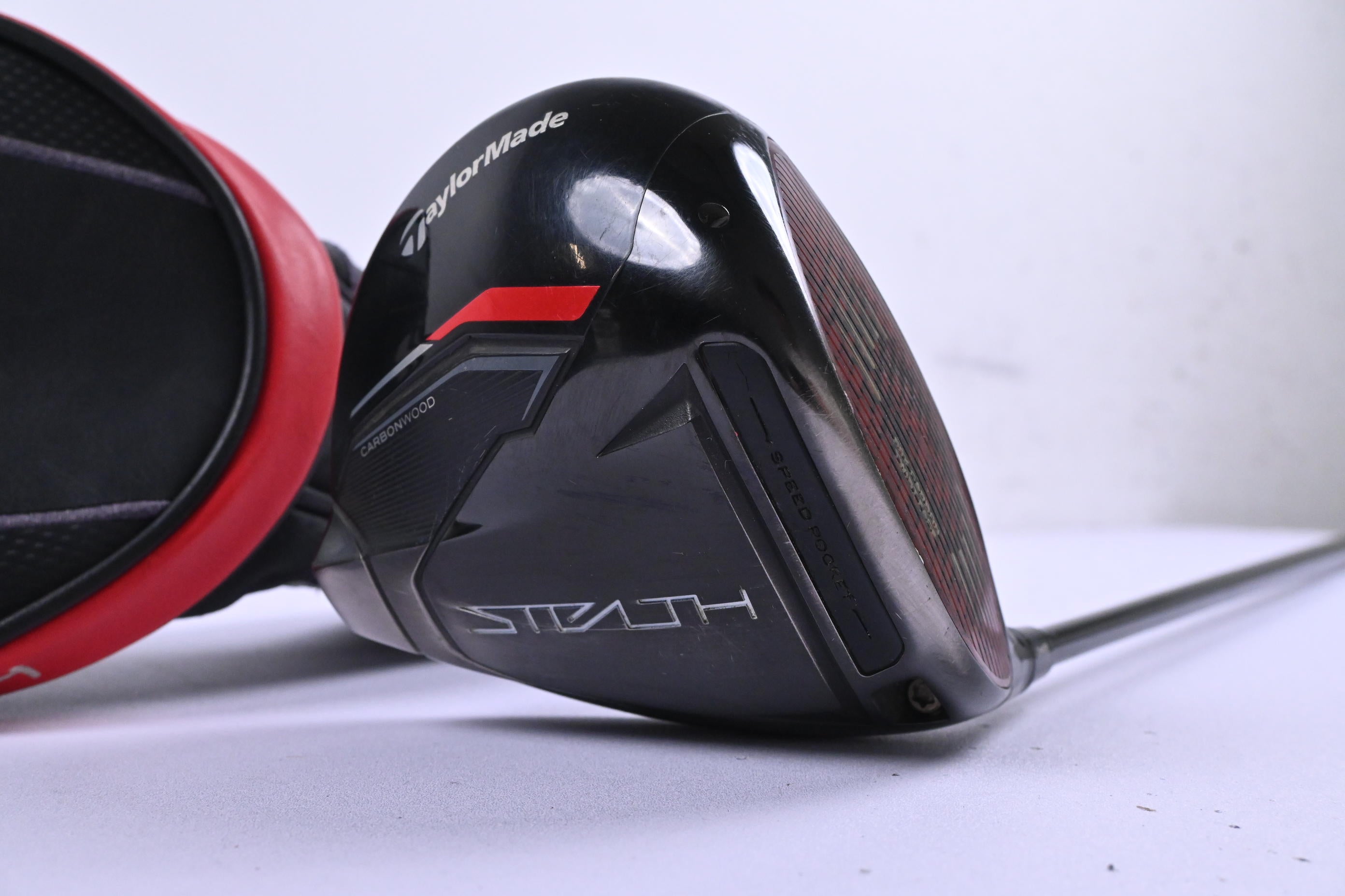 Taylormade Stealth HD Driver / 10.5 Degree / Regular Flex Ventus Red 5 Shaft