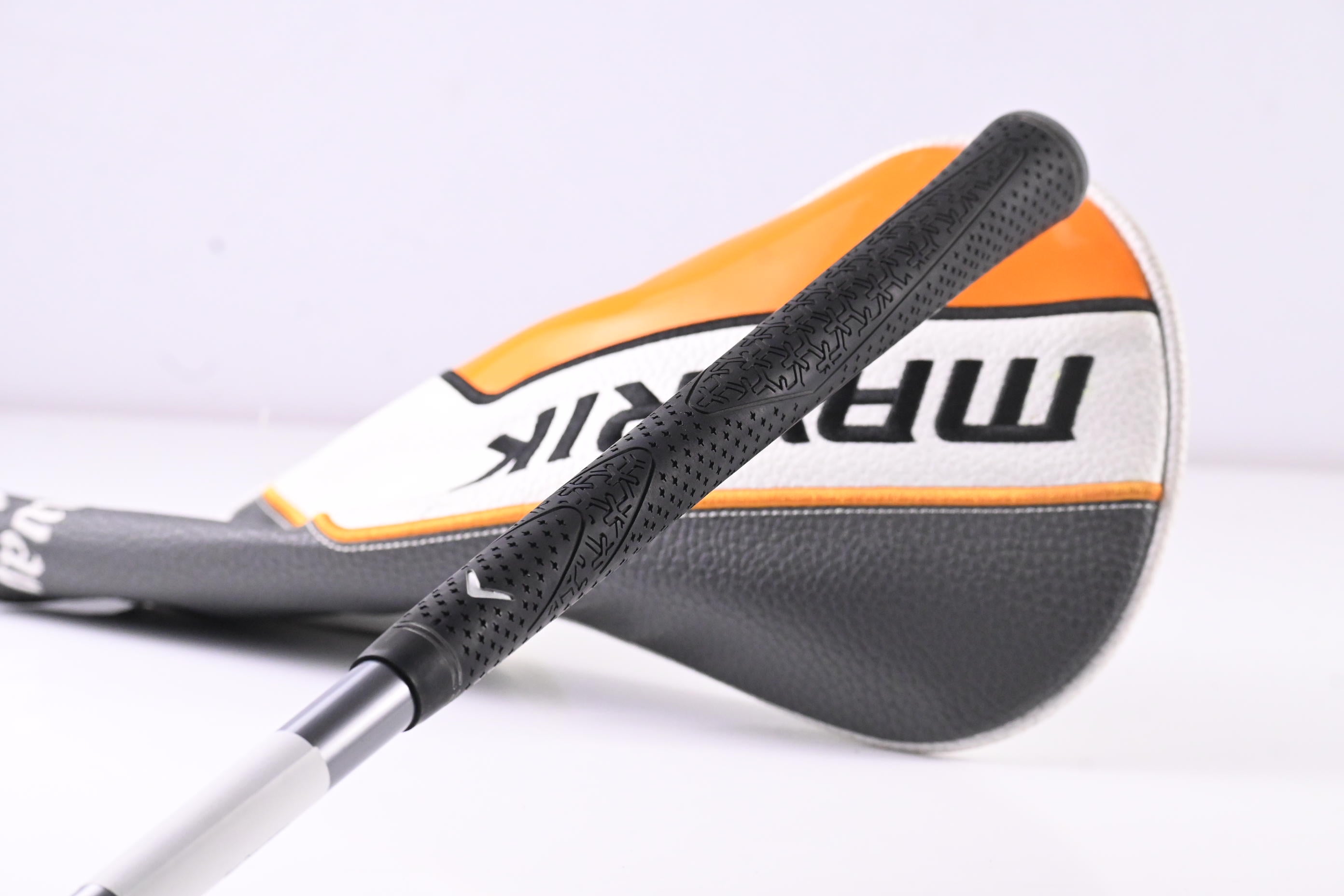 Callaway Mavrik Driver / 10.5 Degree / Regular Flex Hzrdus T800 55 Shaft