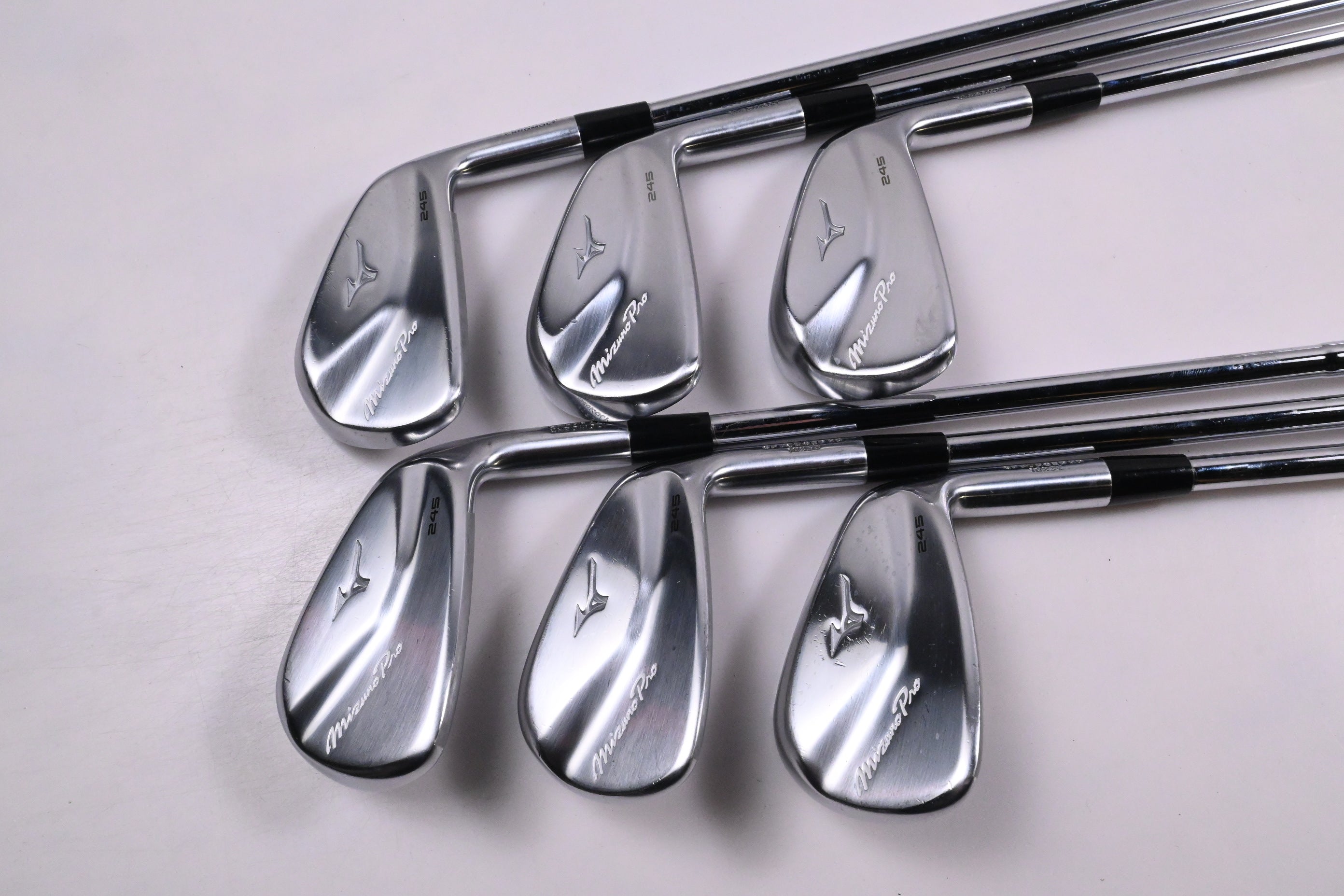 Mizuno Pro 245 Irons / 5-PW / Regular Flex Dynamic Gold Mid 100 R300 Shafts
